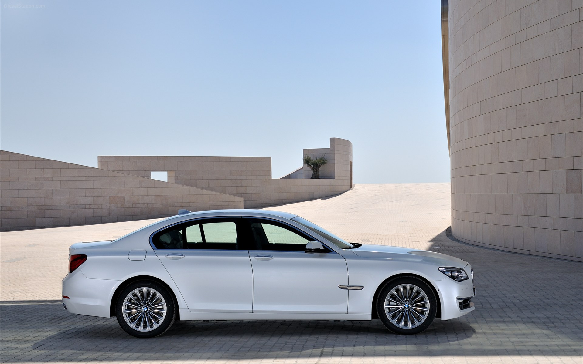 BMW 7 Series 2013