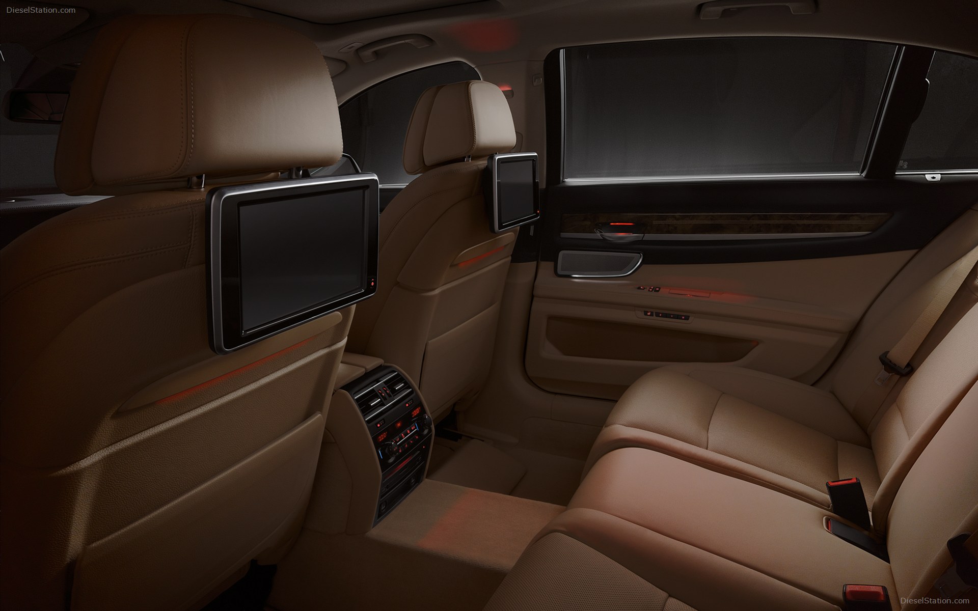 BMW 7 Series 2013