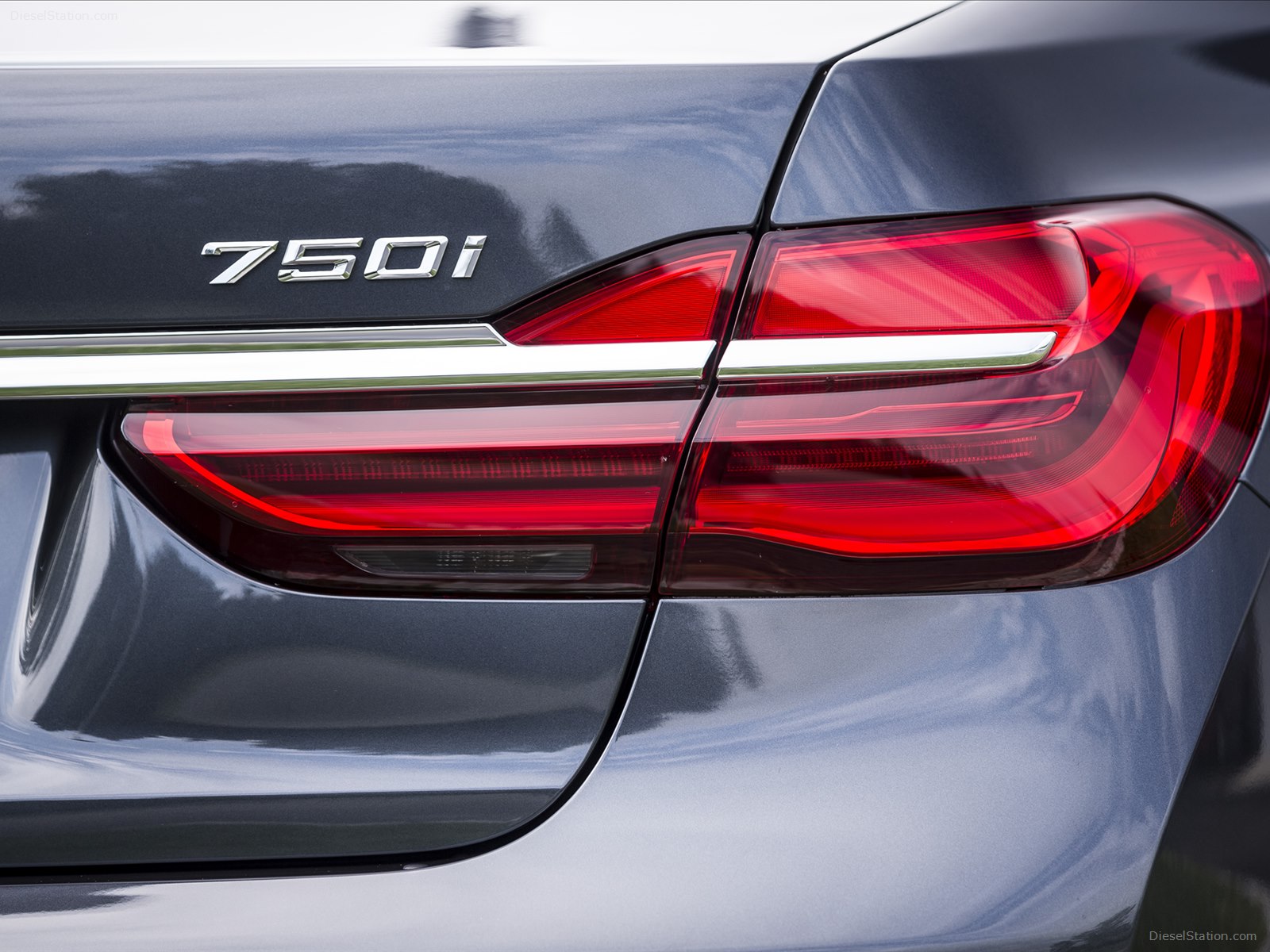 BMW 7 Series UK Version 2016