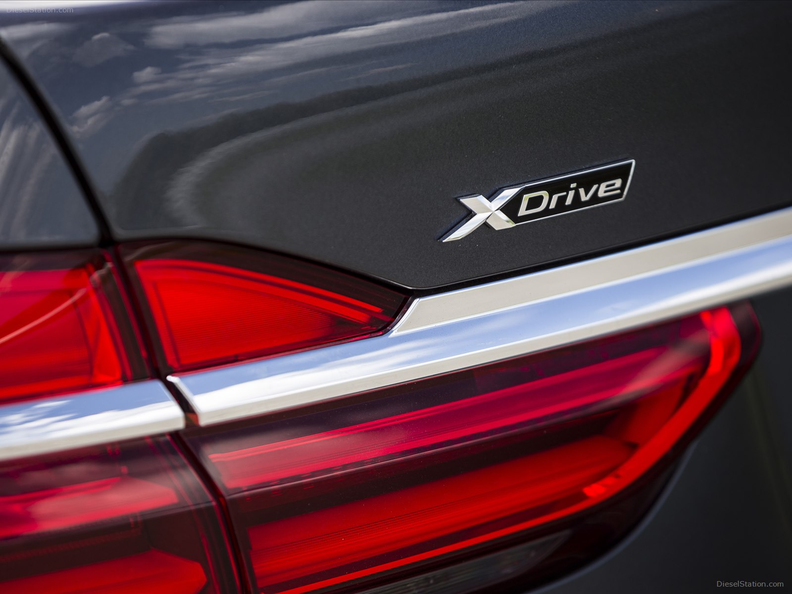 BMW 7 Series UK Version 2016