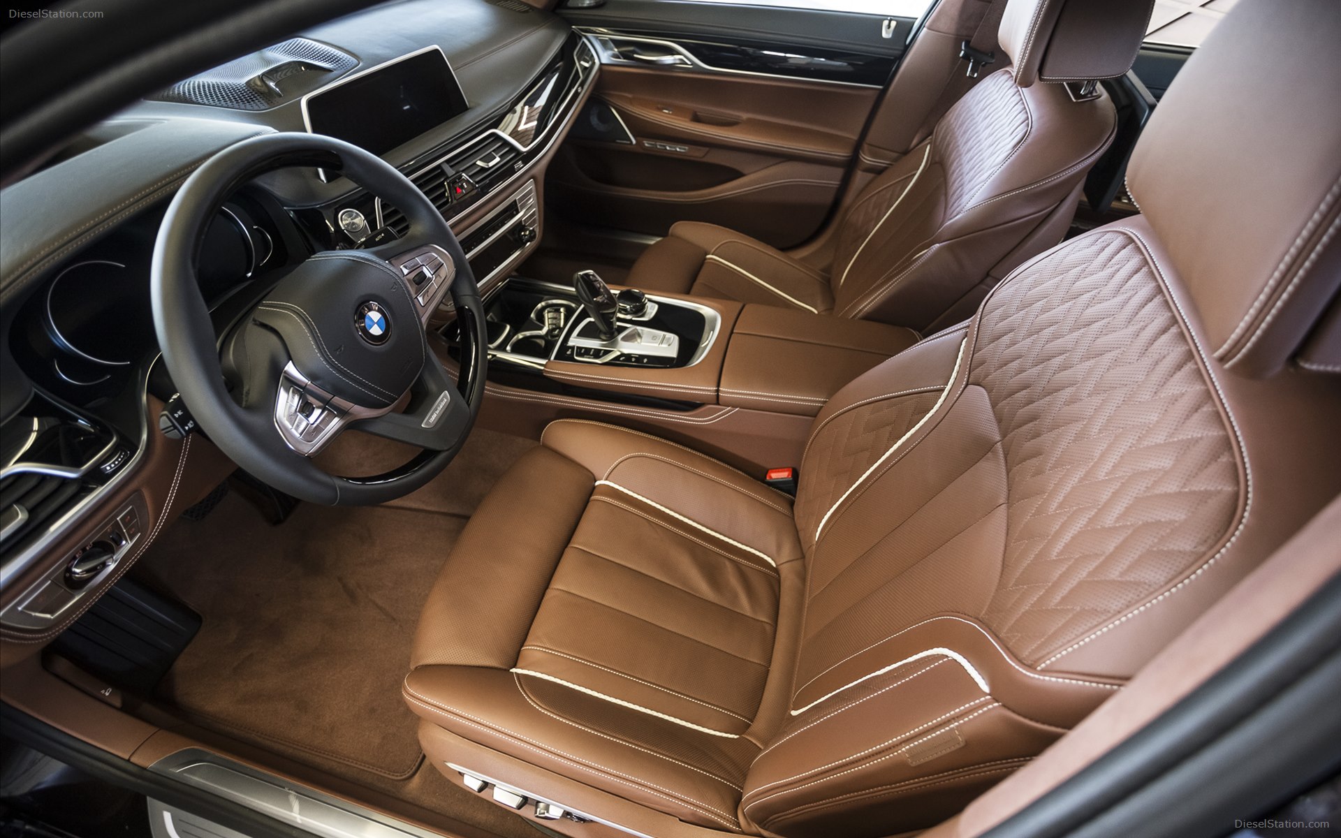 BMW 7 Series UK Version 2016