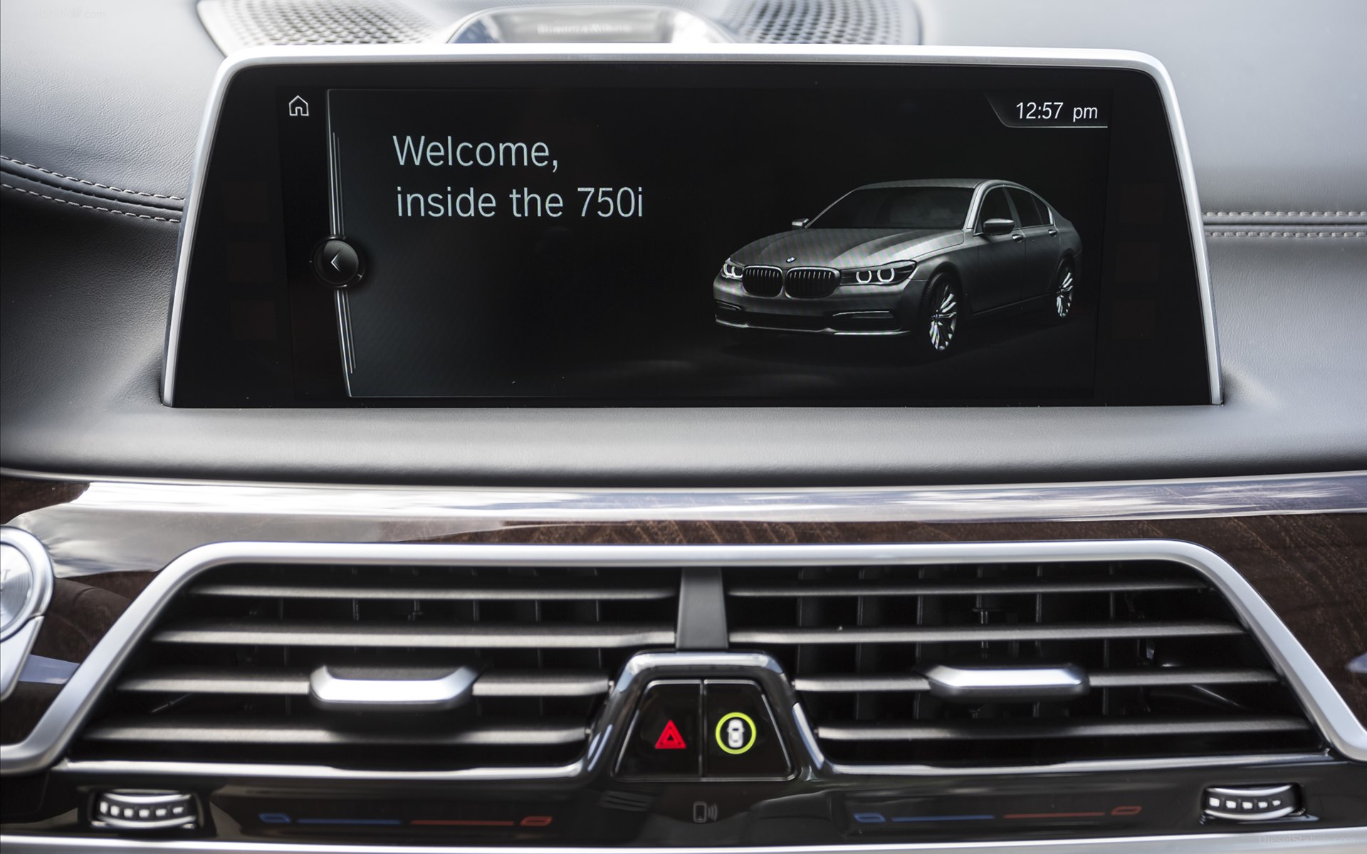 BMW 7 Series UK Version 2016