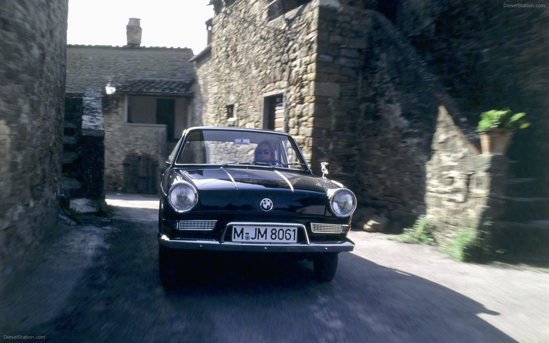 The BMW 700 : The Car That Saved The Company