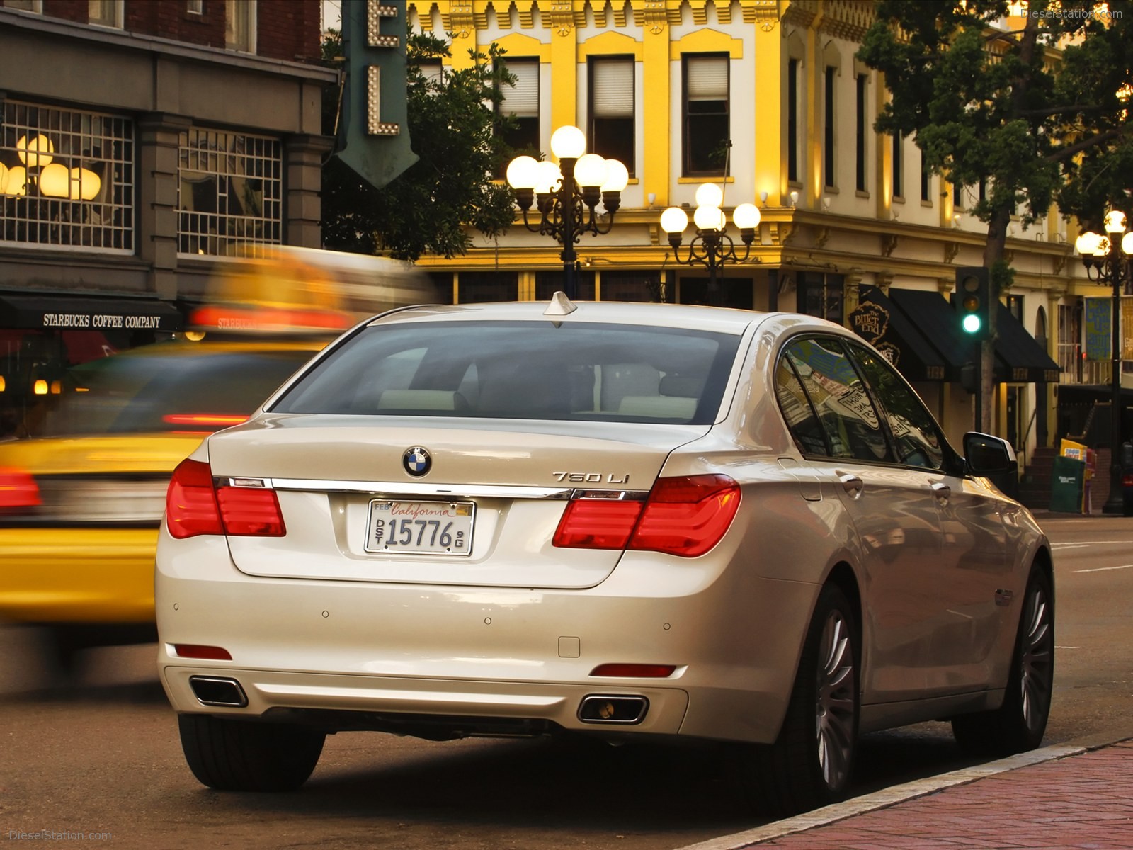 BMW 750Li 2011