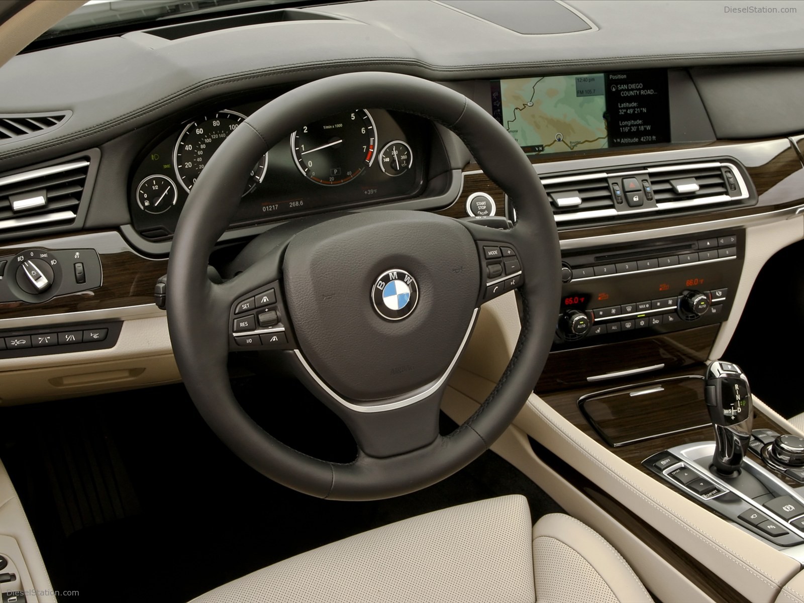 BMW 750Li 2011