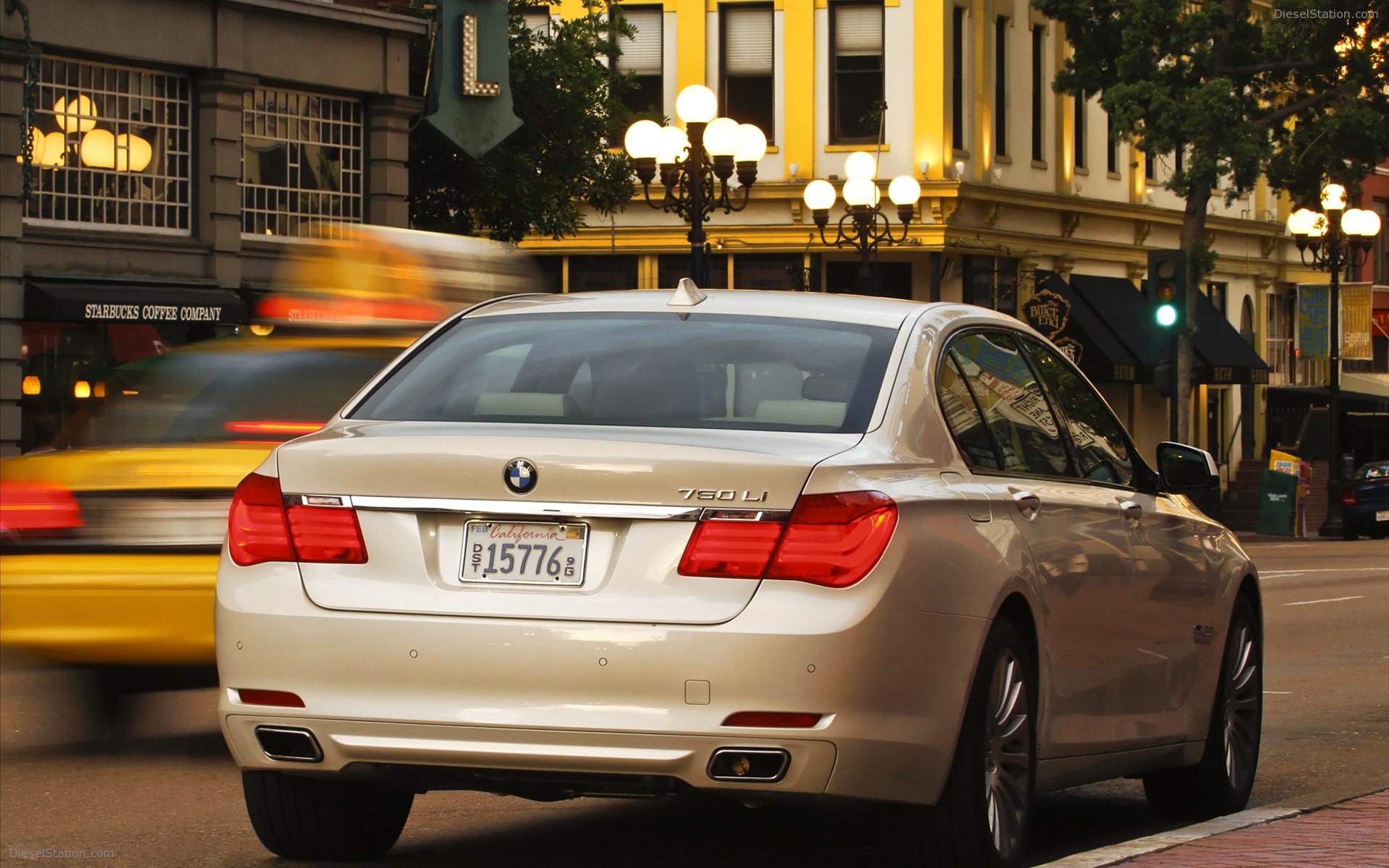 BMW 750Li 2011