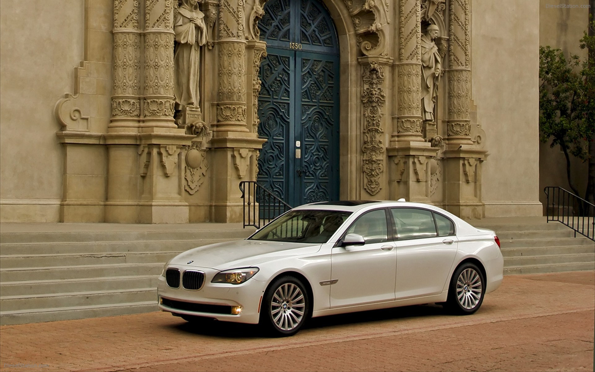 BMW 750Li 2011