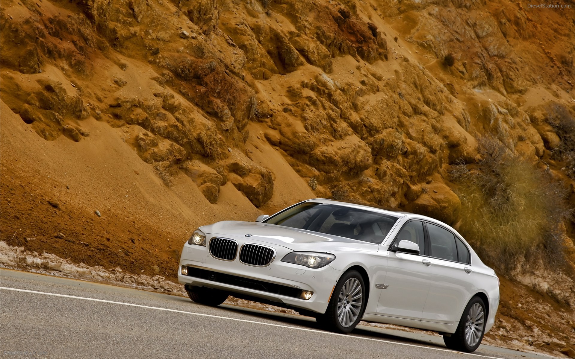 BMW 750Li 2011