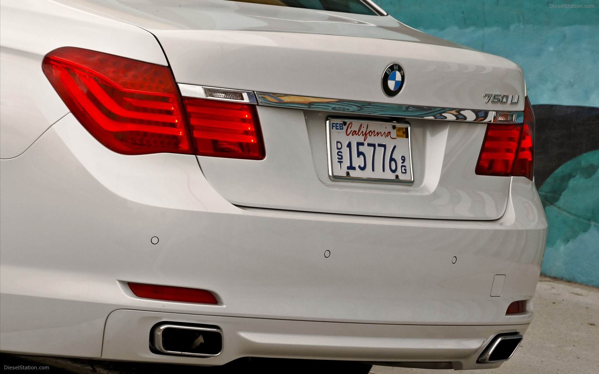 BMW 750Li 2011