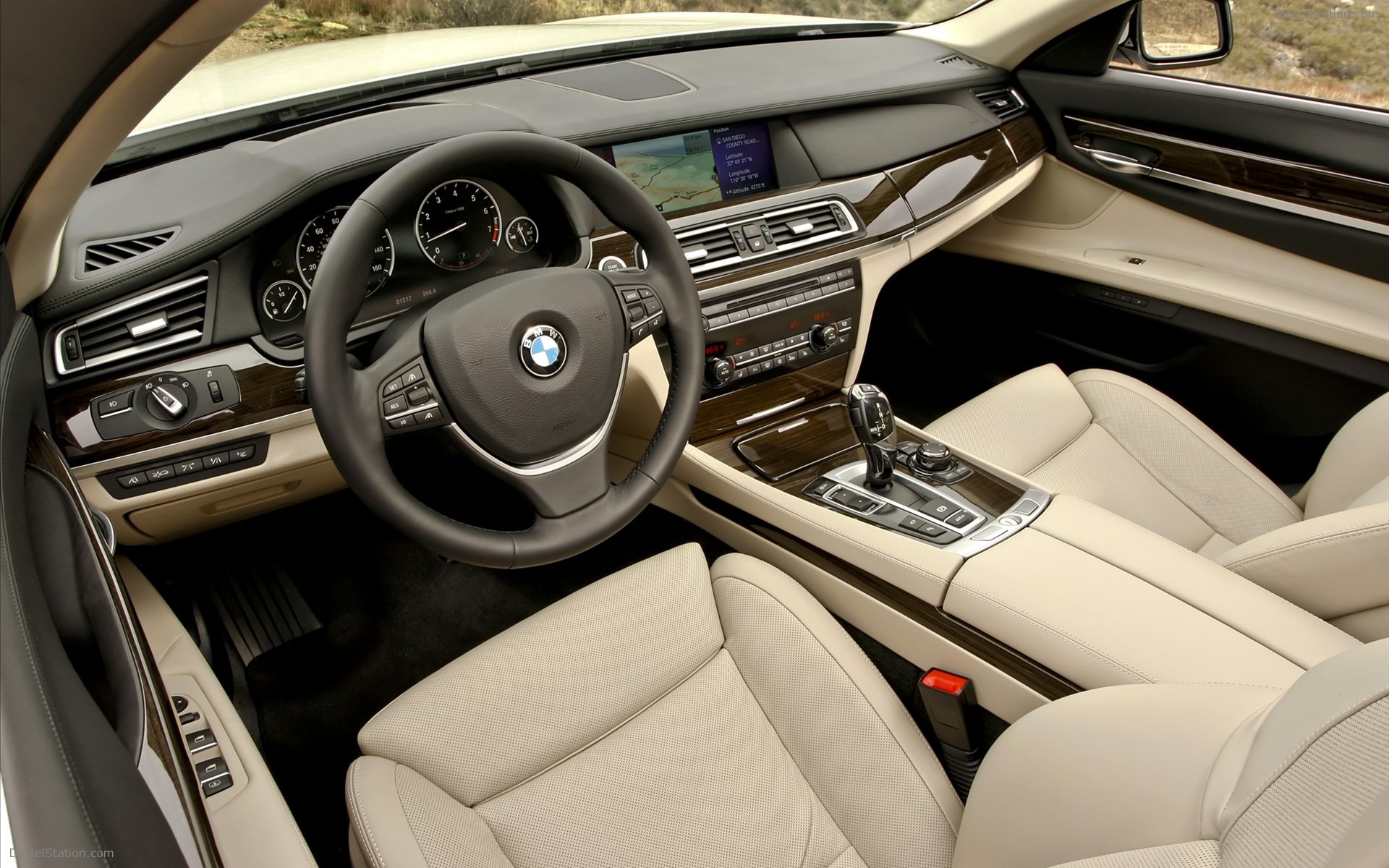 BMW 750Li 2011