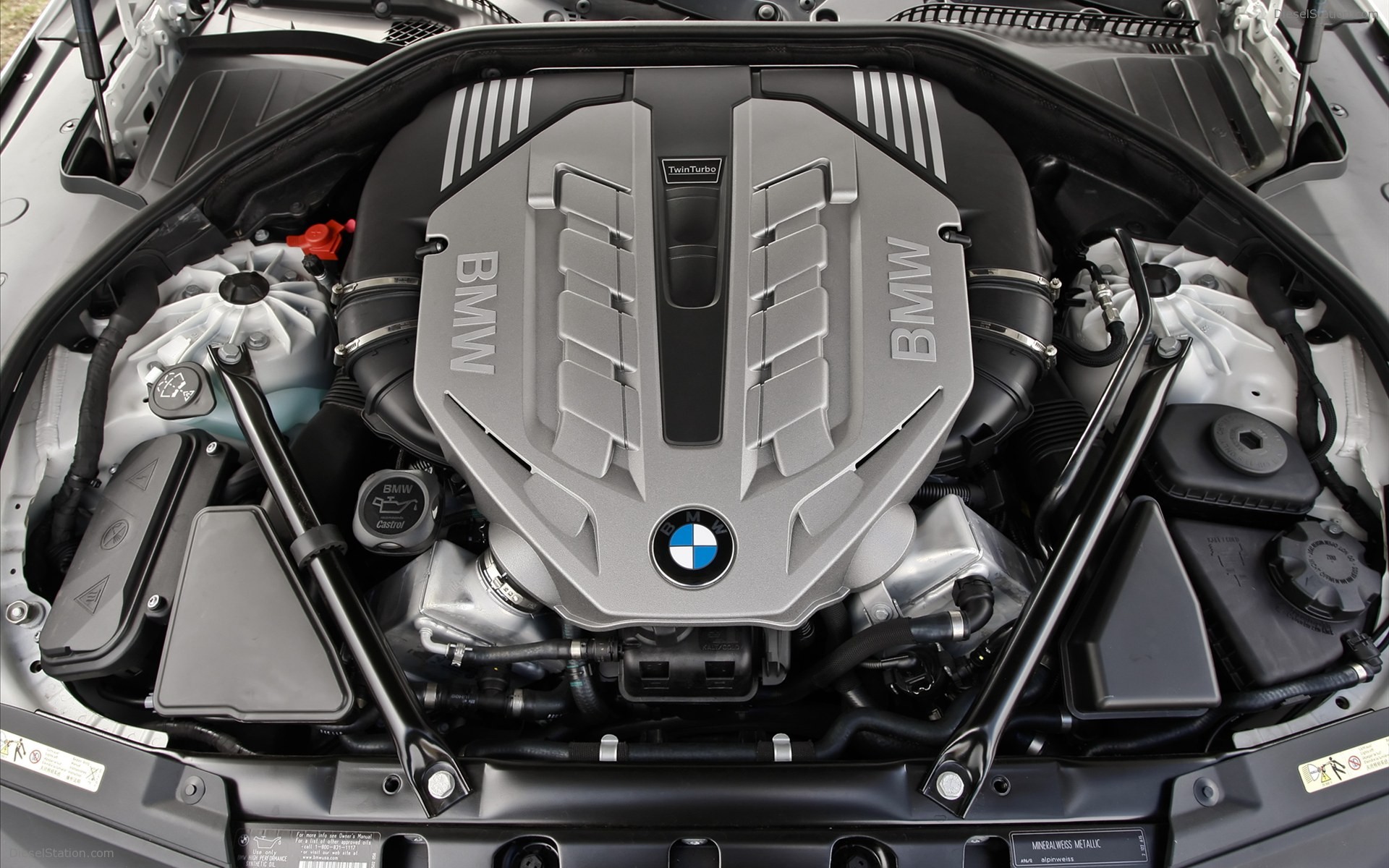 BMW 750Li 2011