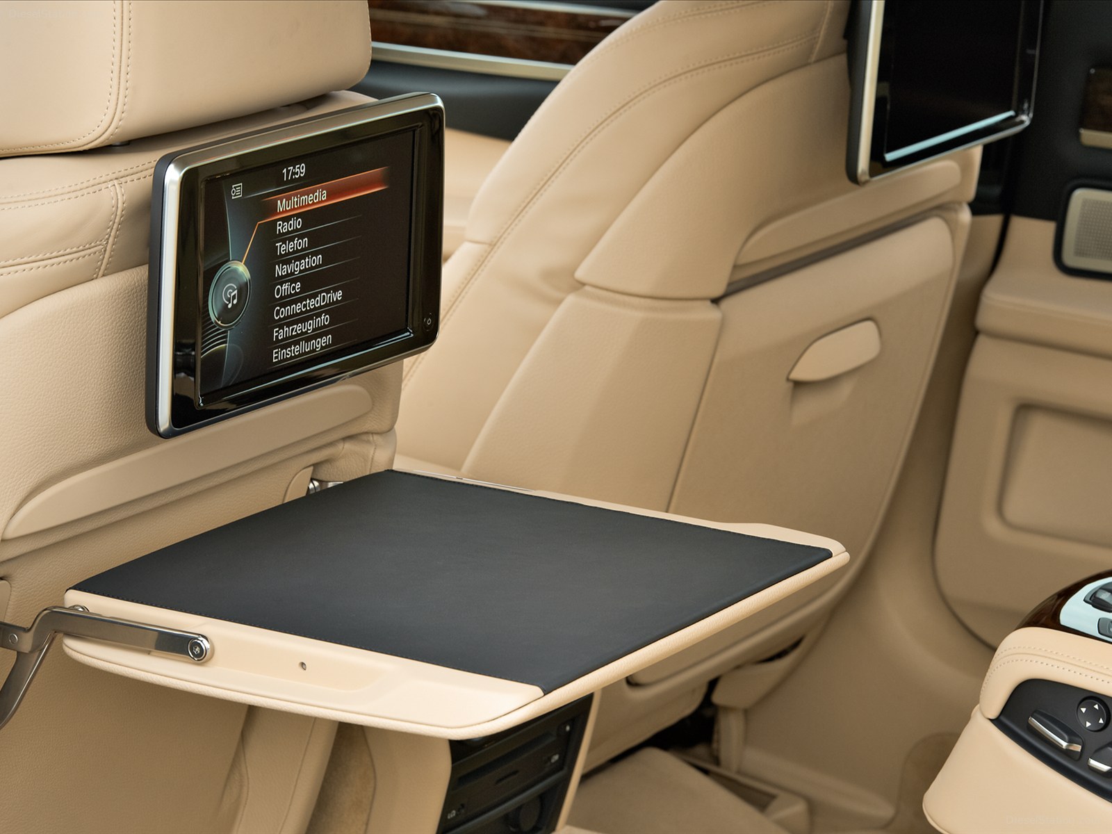BMW 750Li 2013