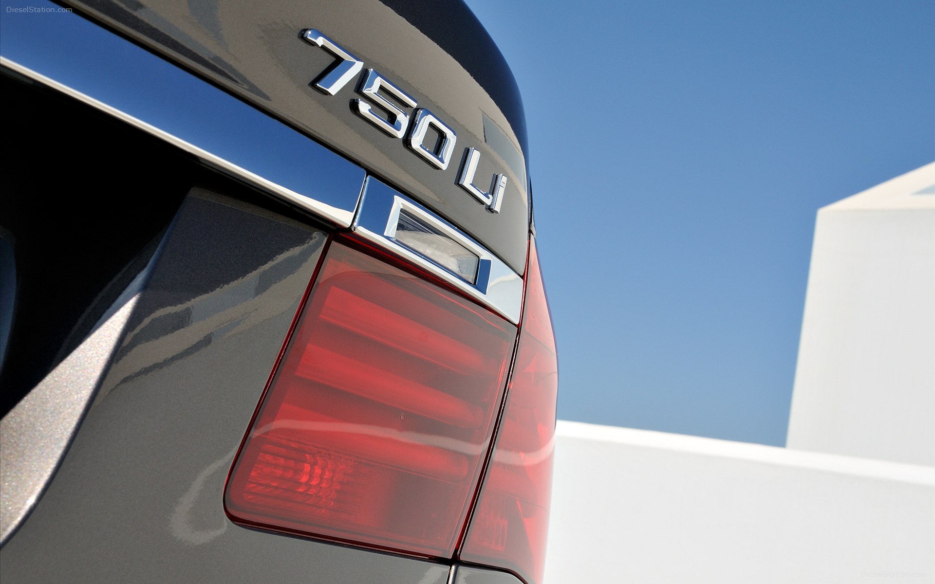 BMW 750Li 2013