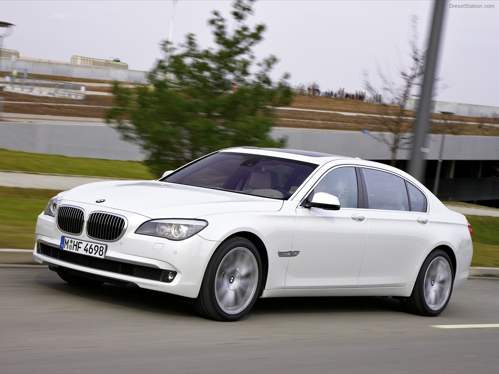 BMW 760i and 760Li