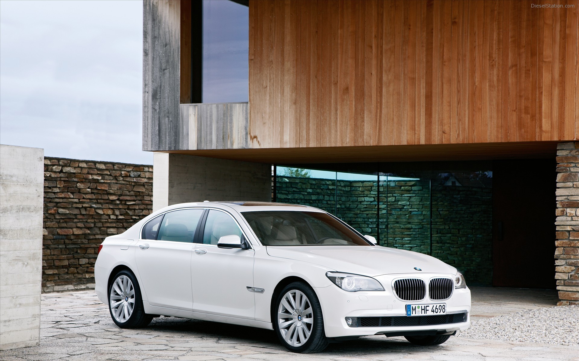 BMW 760i and 760Li
