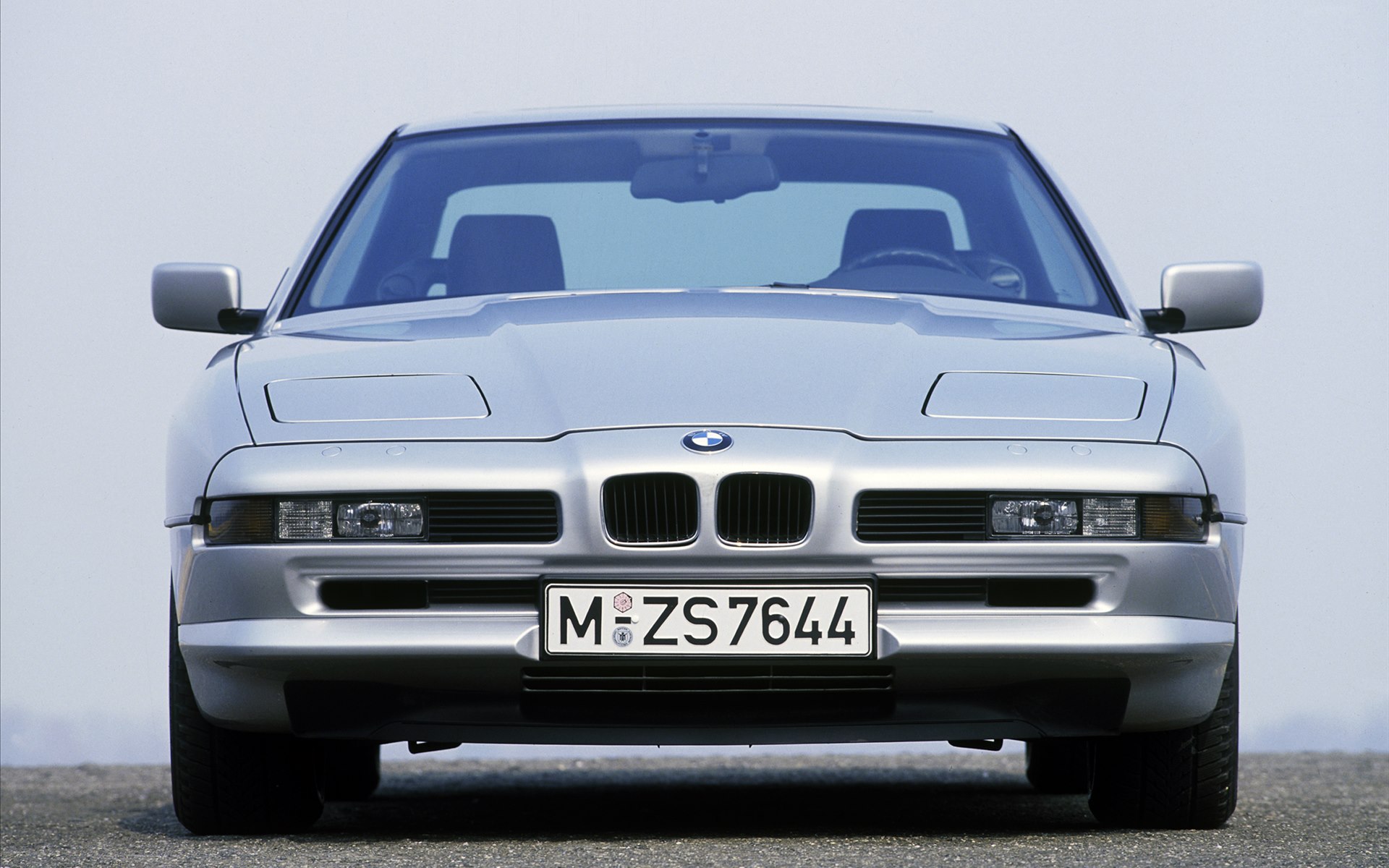 BMW 8 Series 1989