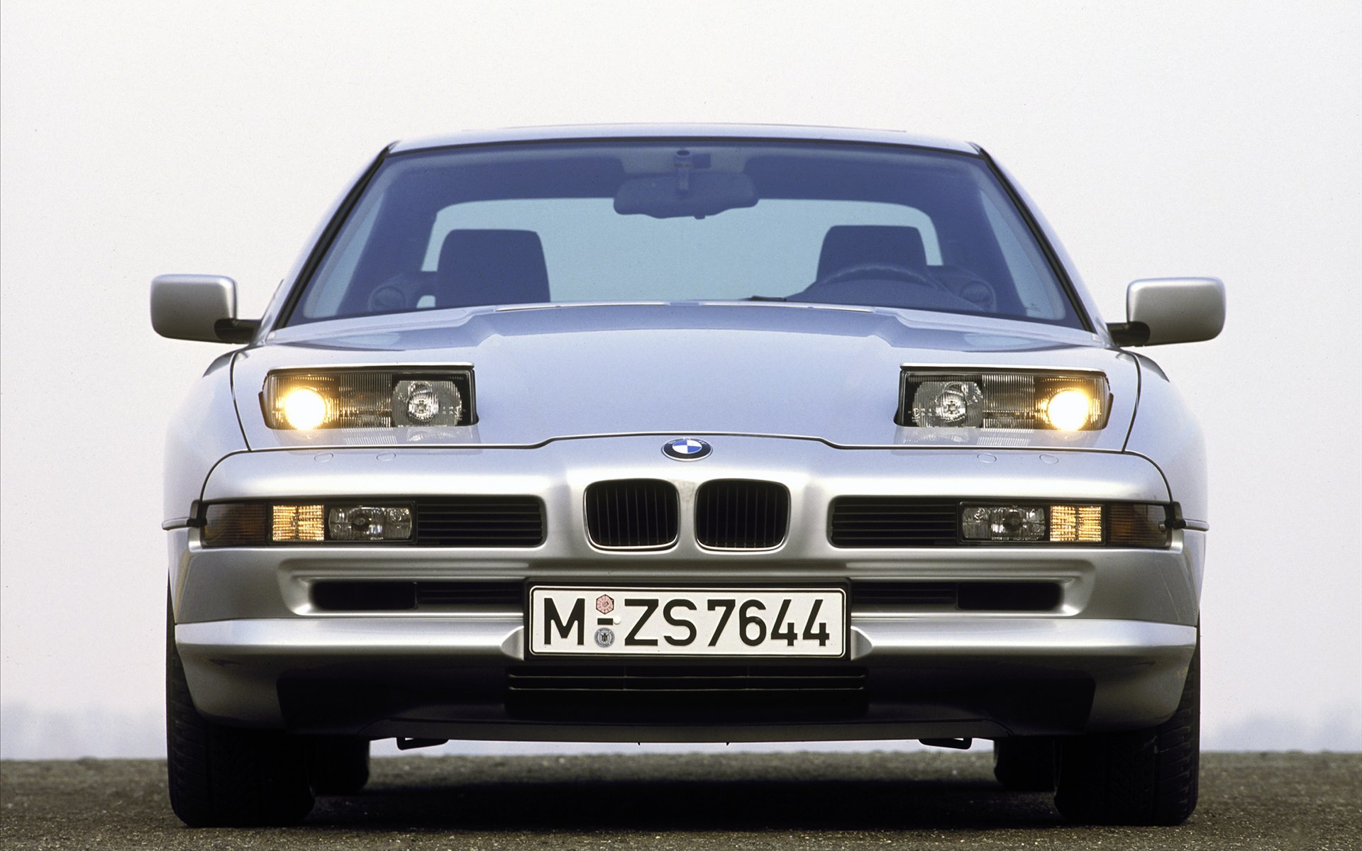 BMW 8 Series 1989