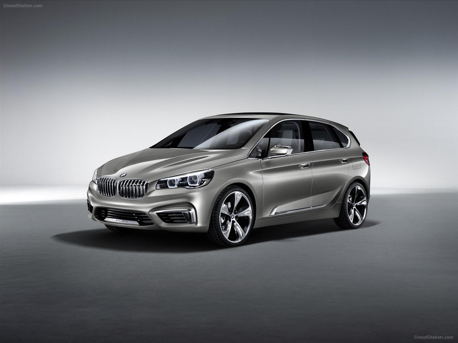 BMW Active Tourer Concept 2012
