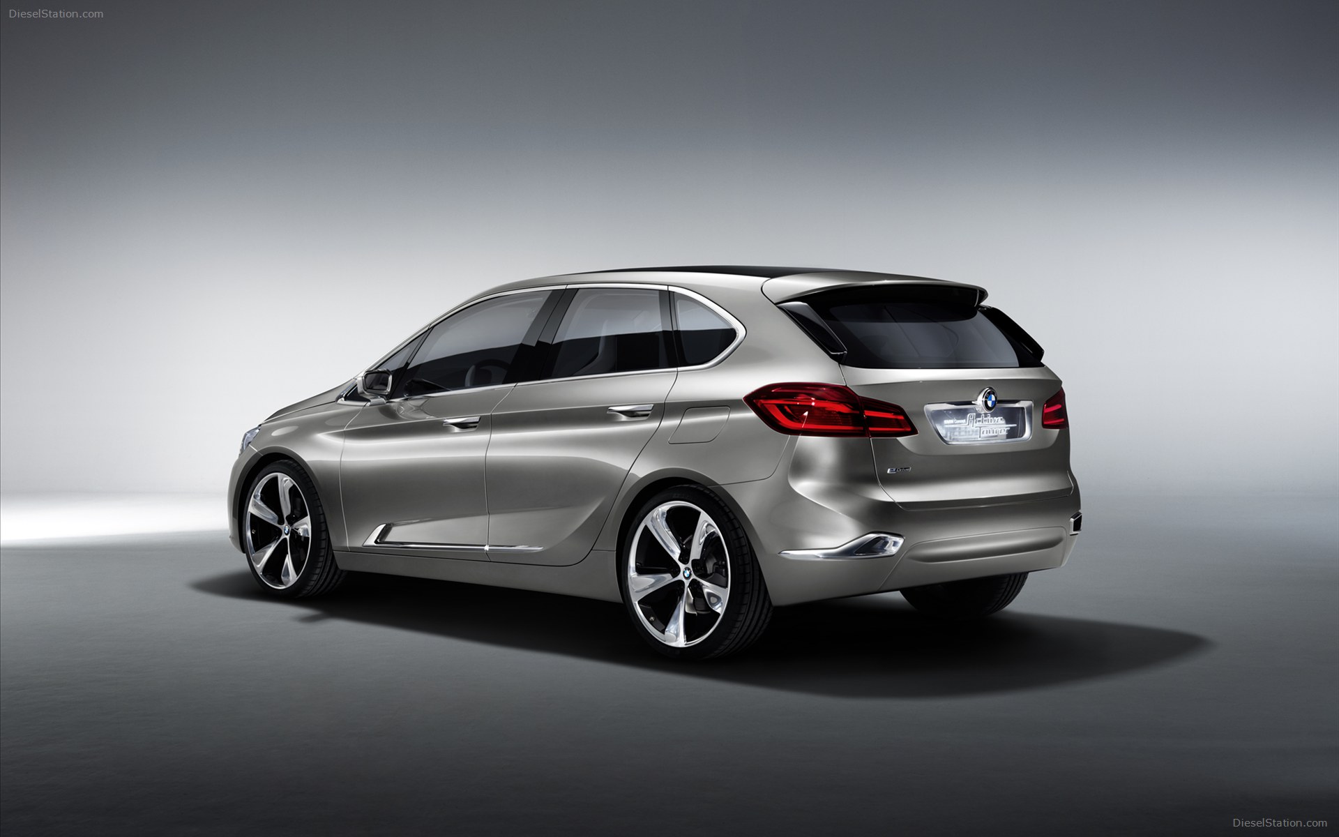 BMW Active Tourer Concept 2012
