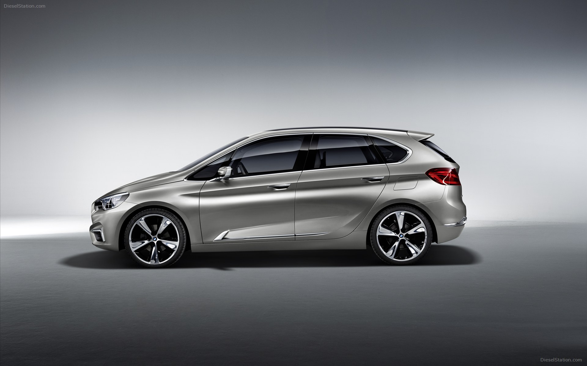 BMW Active Tourer Concept 2012