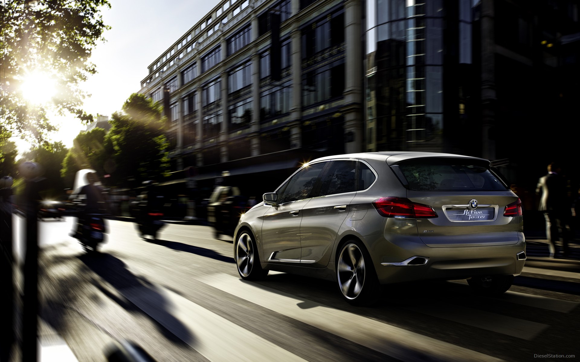 BMW Active Tourer Concept 2012