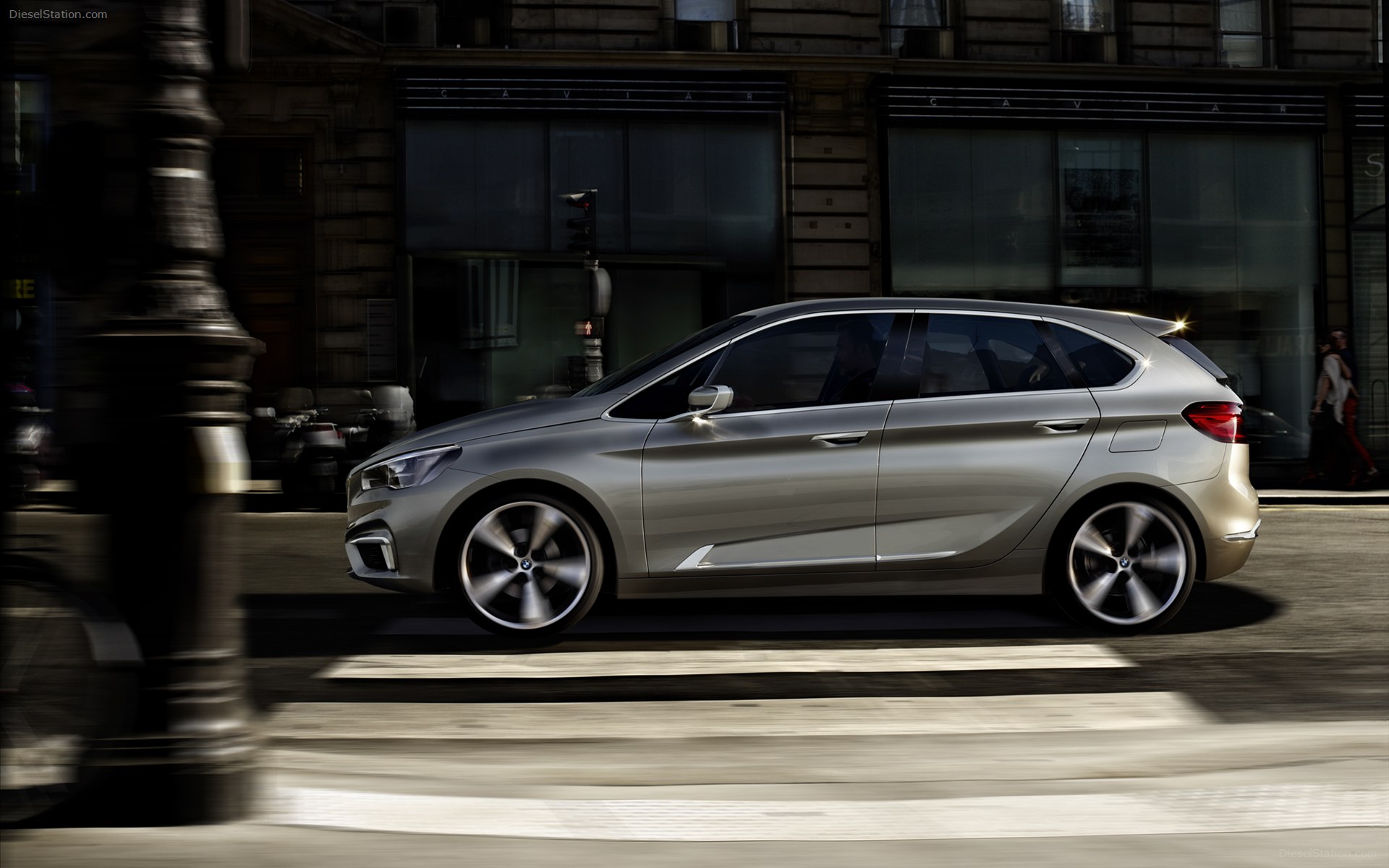 BMW Active Tourer Concept 2012