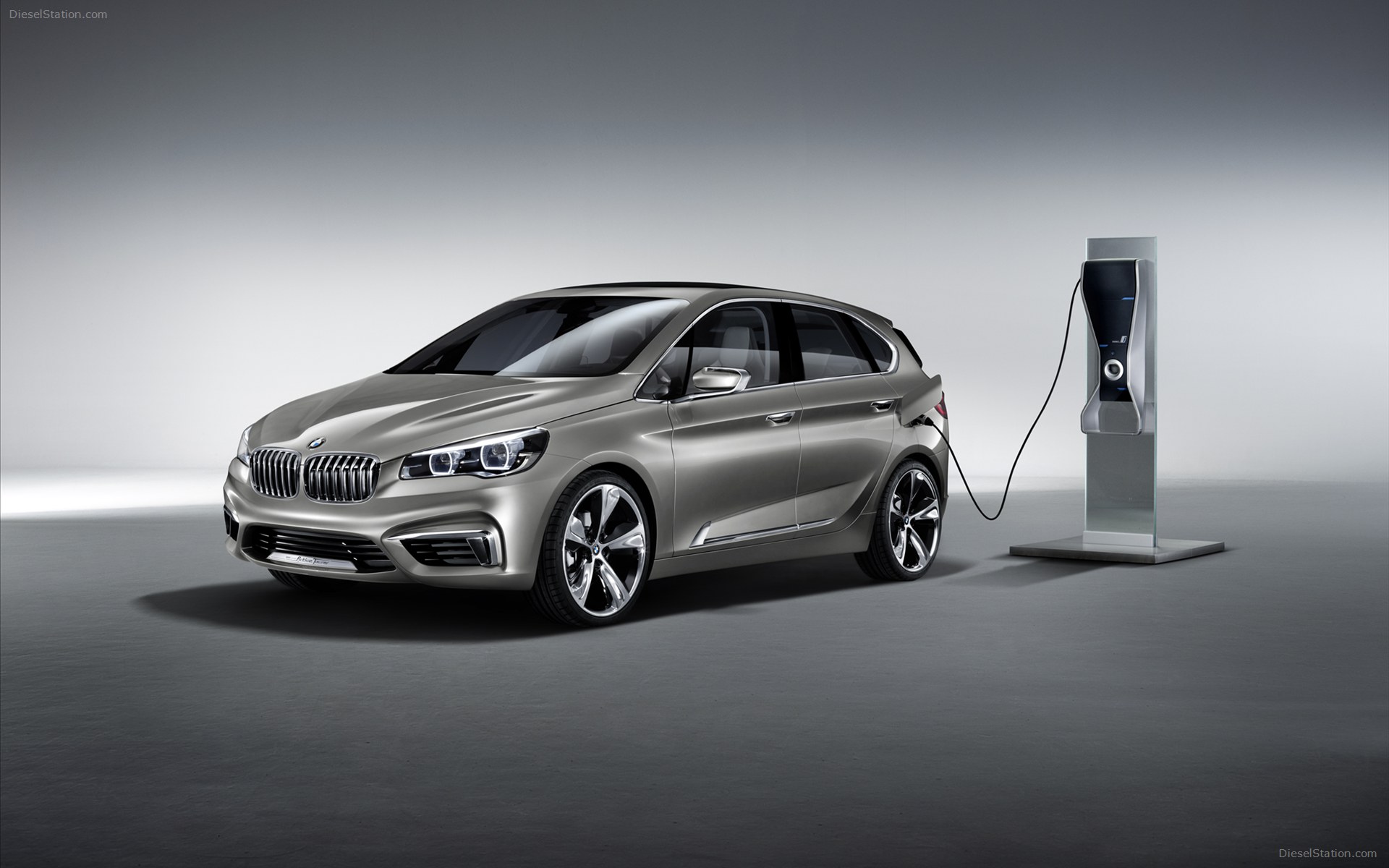 BMW Active Tourer Concept 2012