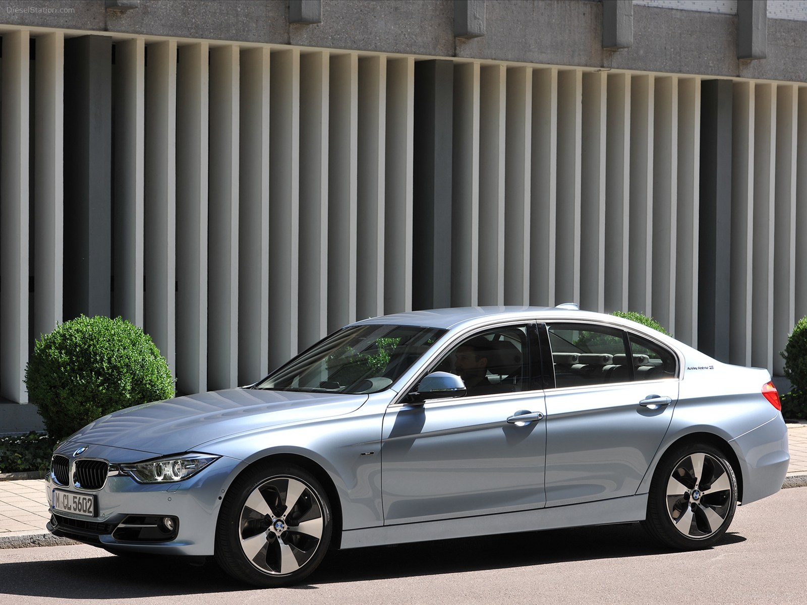 BMW Activehybrid 3 2013