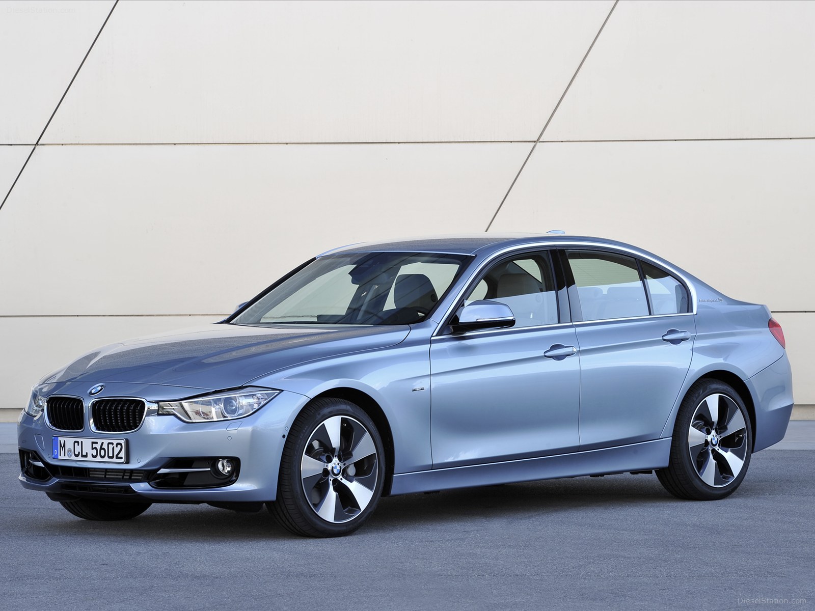 BMW Activehybrid 3 2013