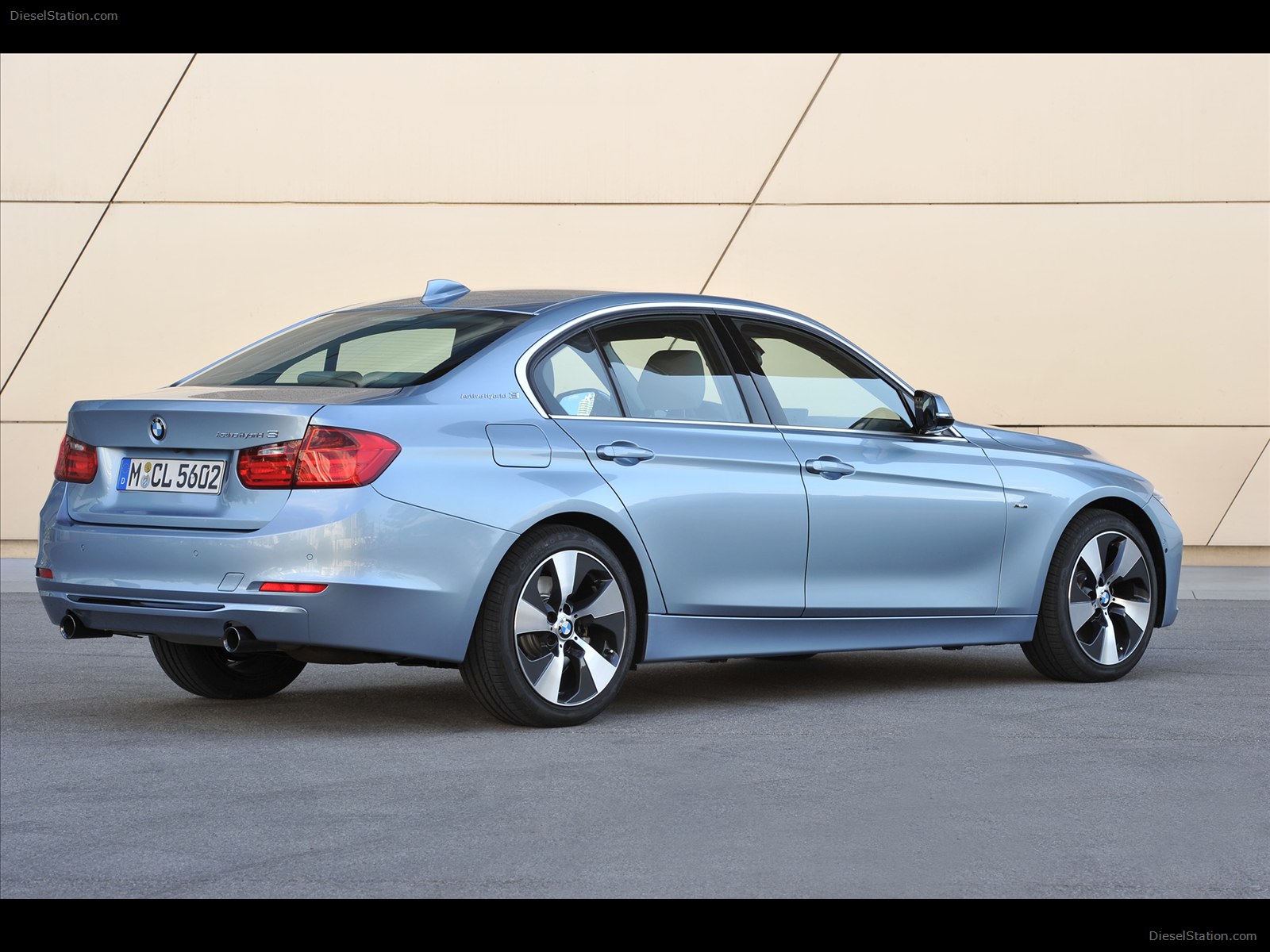 BMW Activehybrid 3 2013