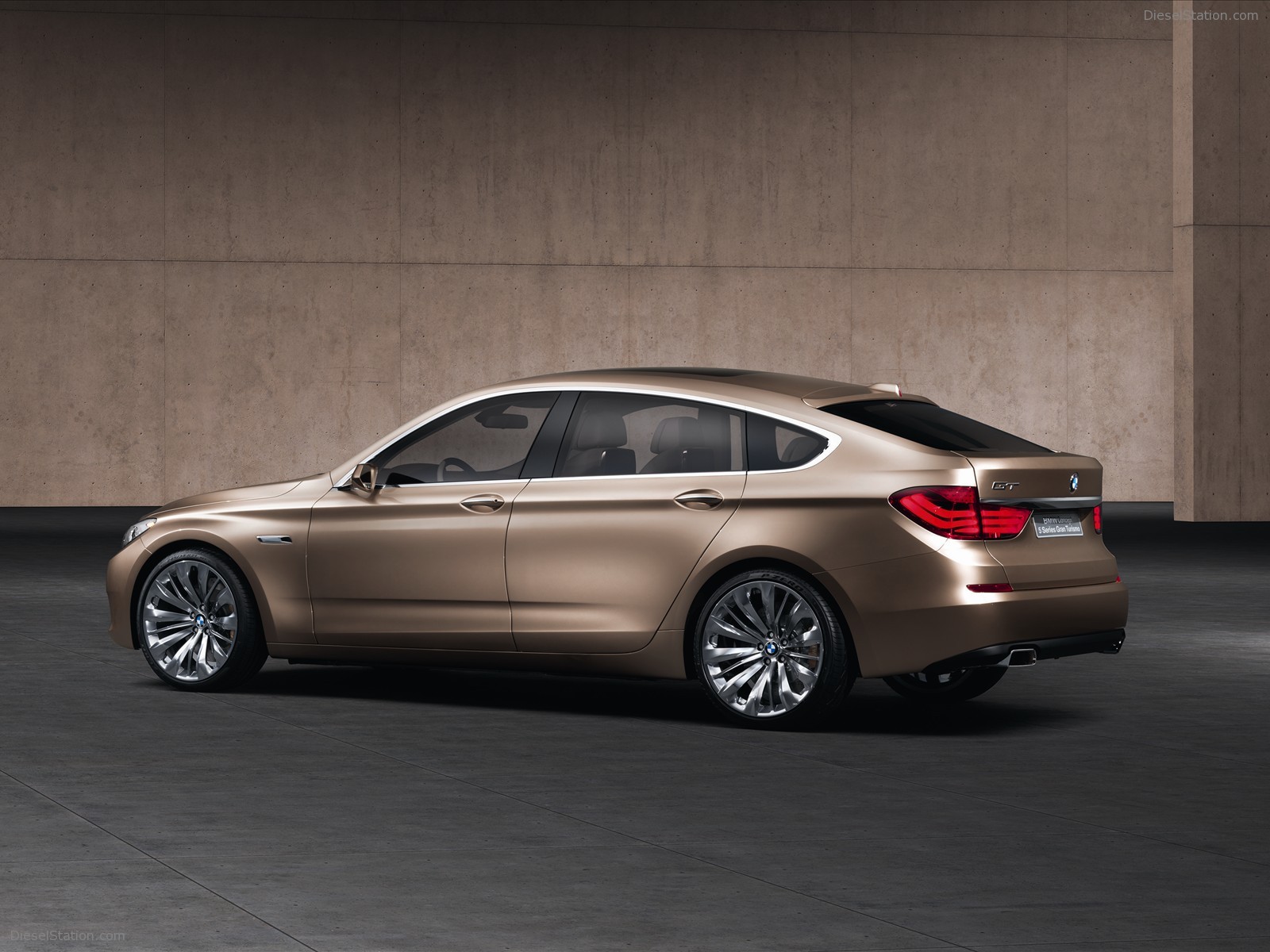 BMW Concept 5 Series Gran Turismo