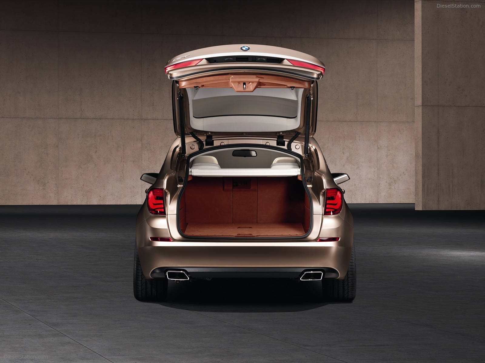 BMW Concept 5 Series Gran Turismo