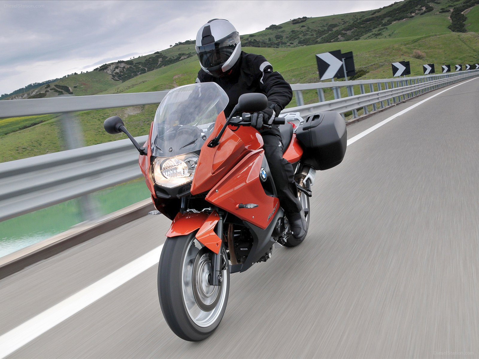 BMW F 800 GT 2013