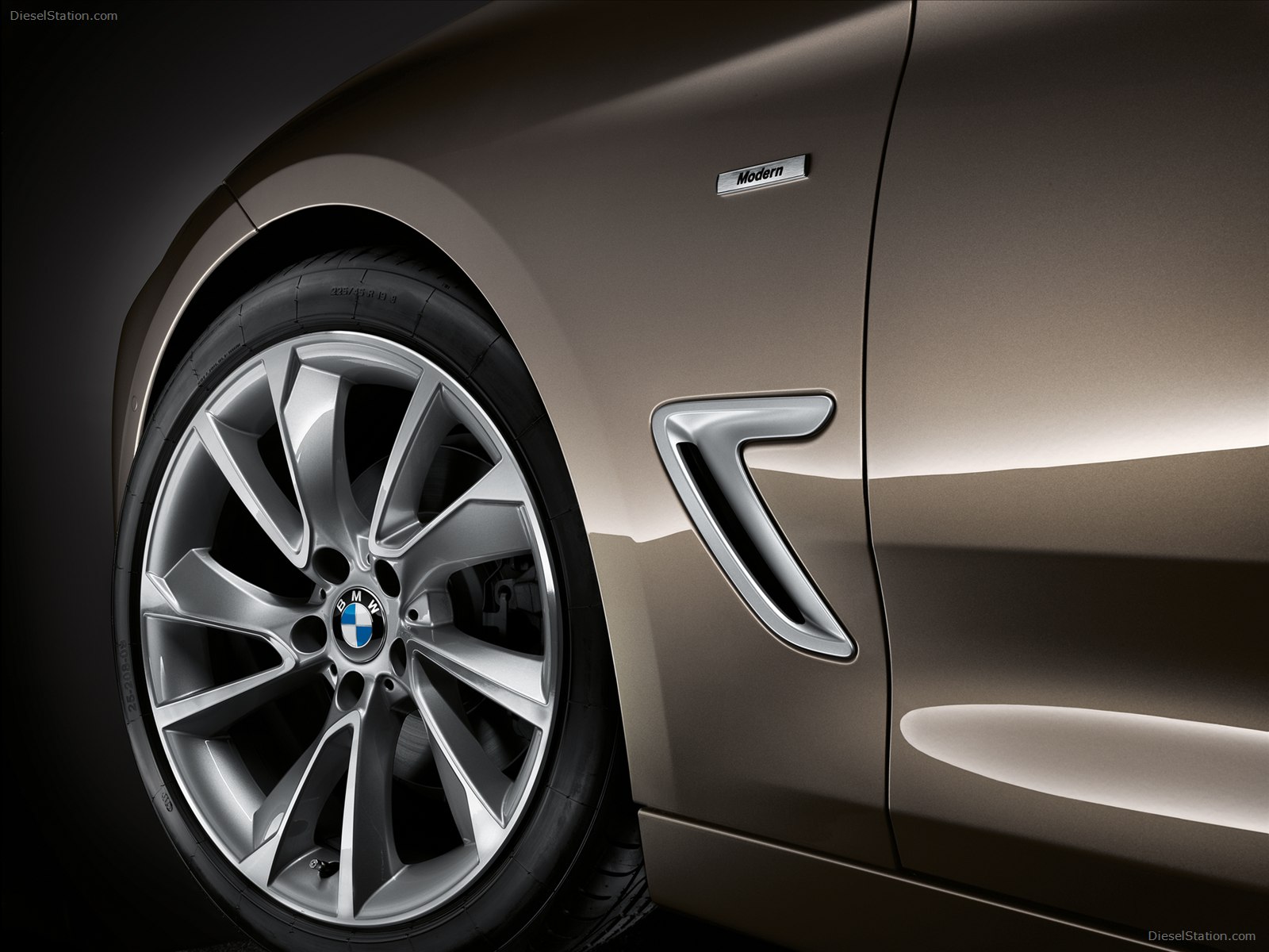 BMW 3 Series Gran Turismo 2014
