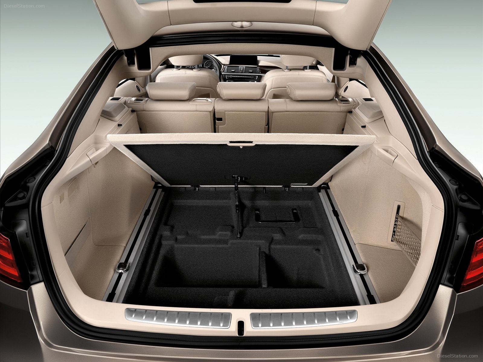 BMW 3 Series Gran Turismo 2014