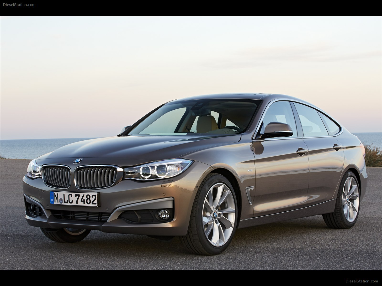 BMW 3 Series Gran Turismo 2014
