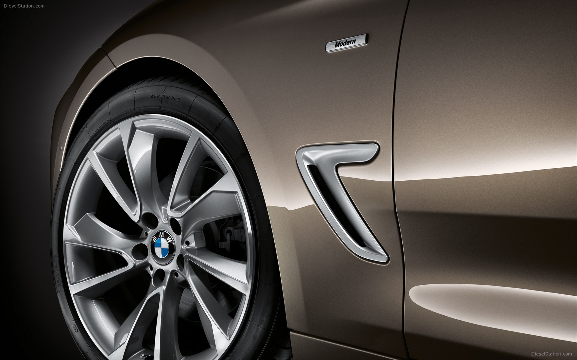BMW 3 Series Gran Turismo 2014