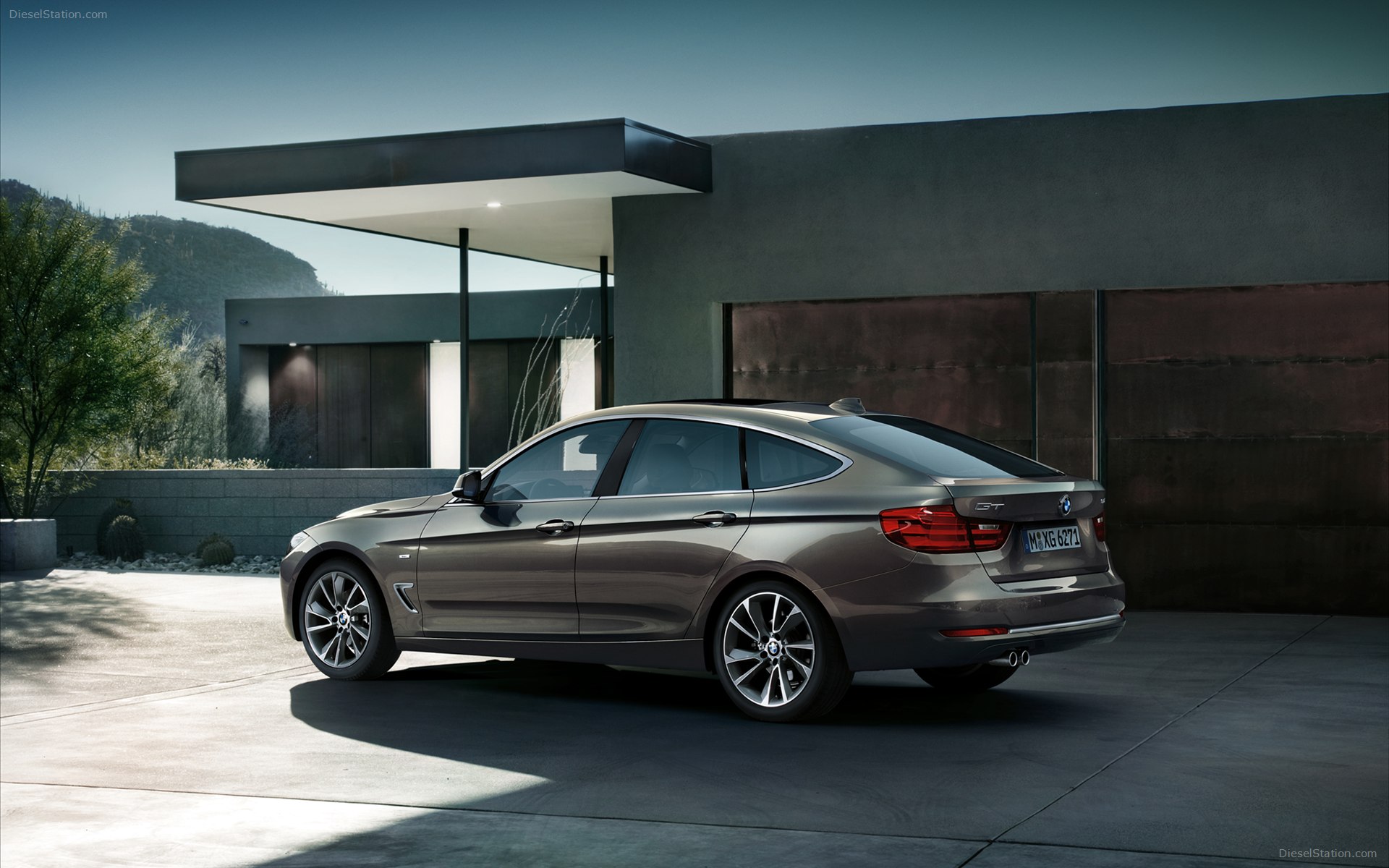 BMW 3 Series Gran Turismo 2014
