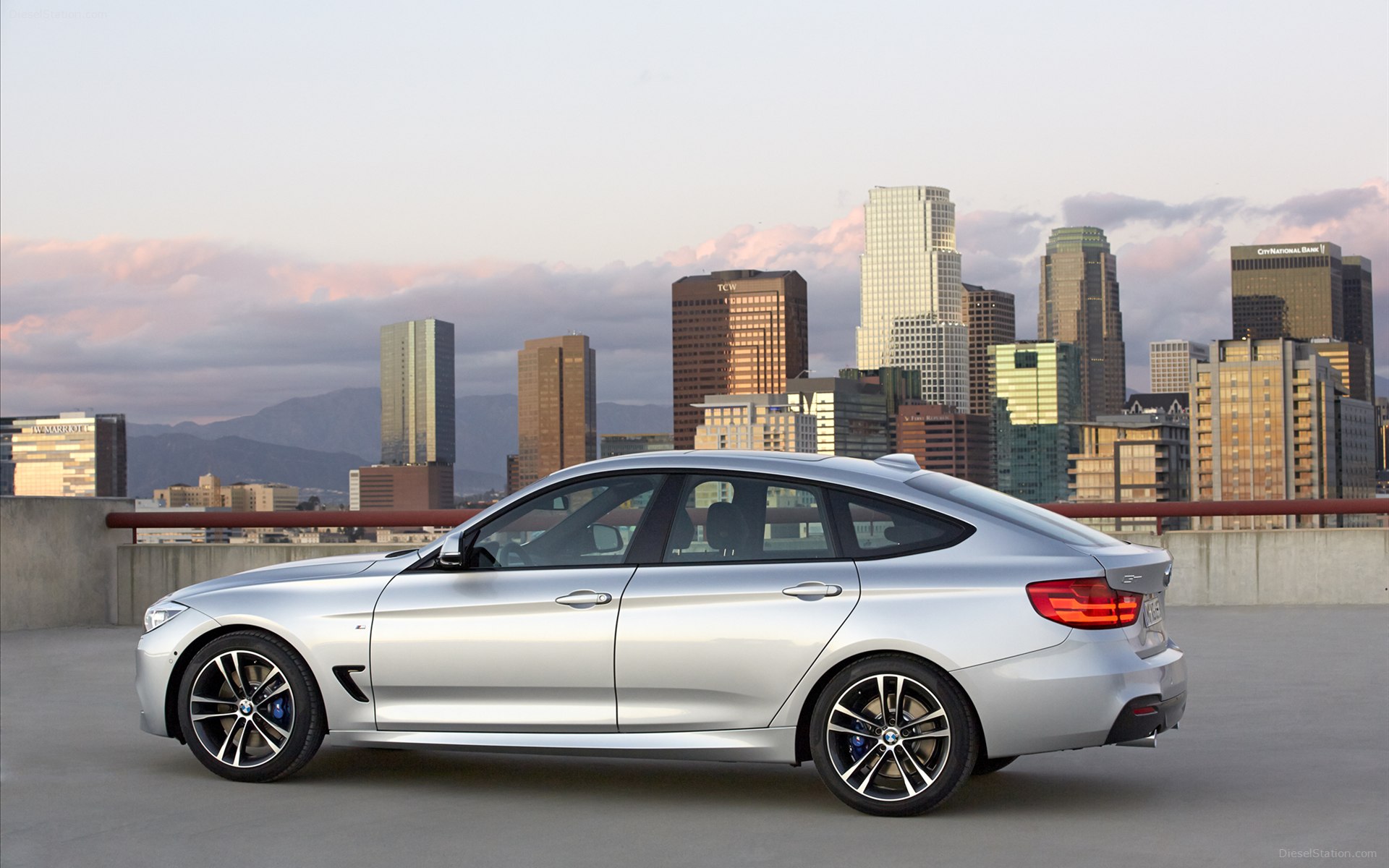BMW 3 Series Gran Turismo 2014