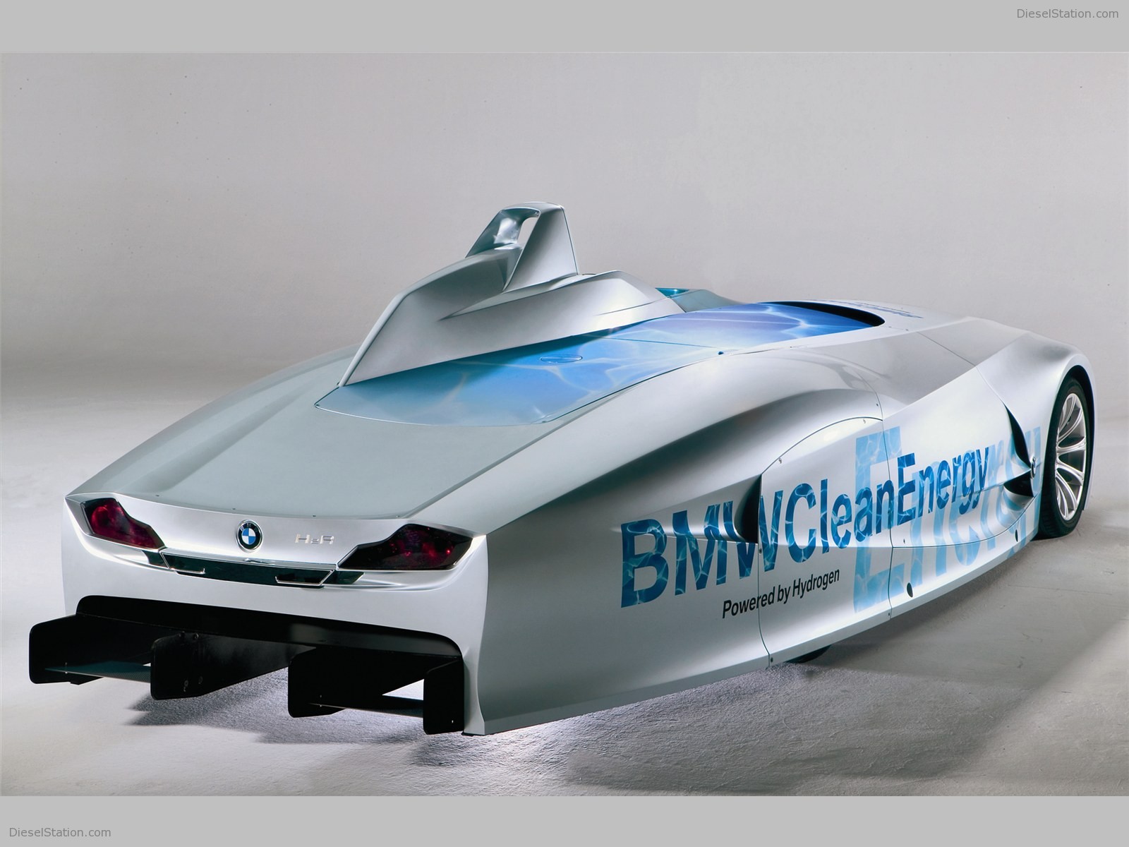 BMW H2R Hydrogen Racecar