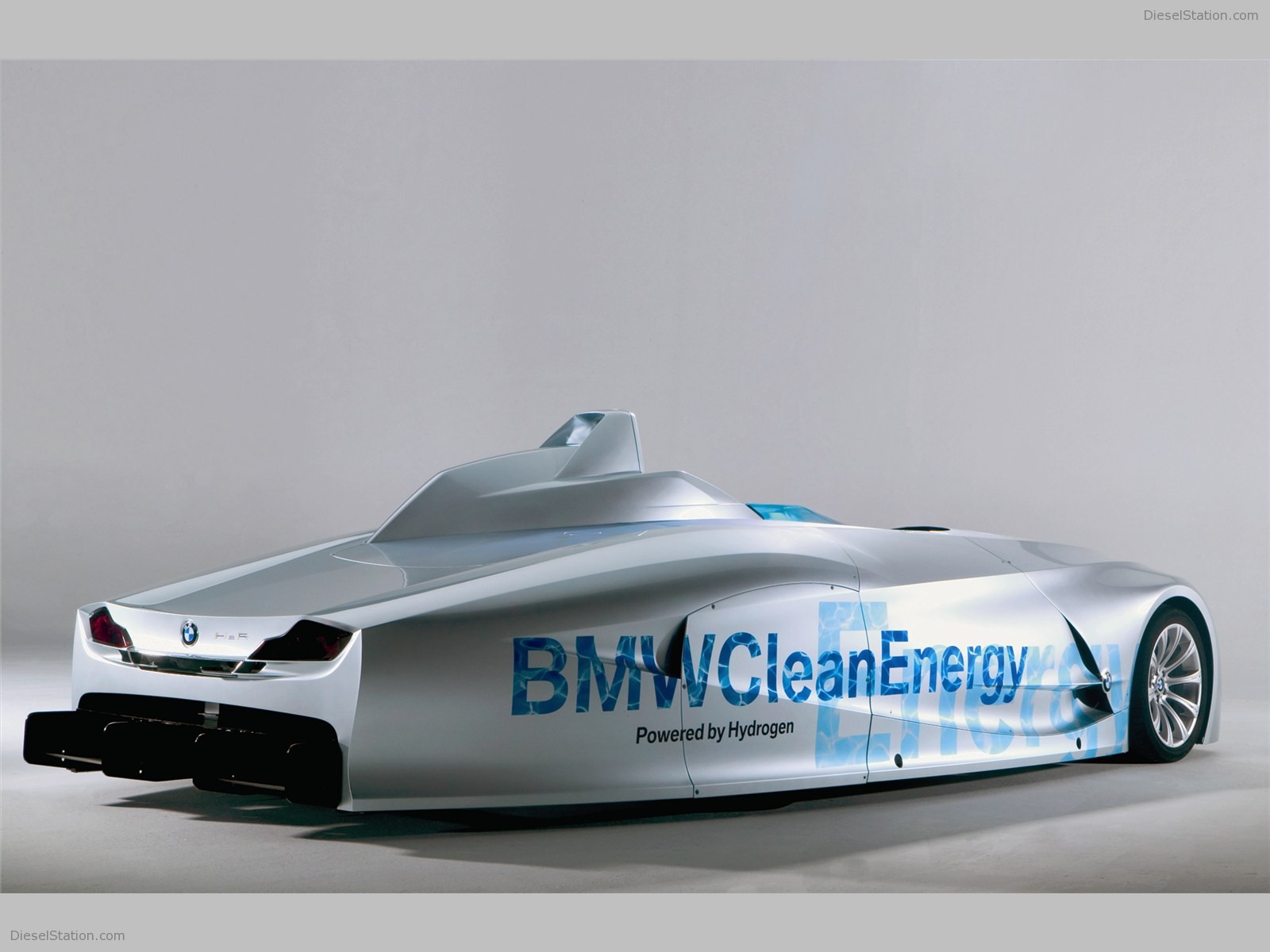 BMW H2R Hydrogen Racecar