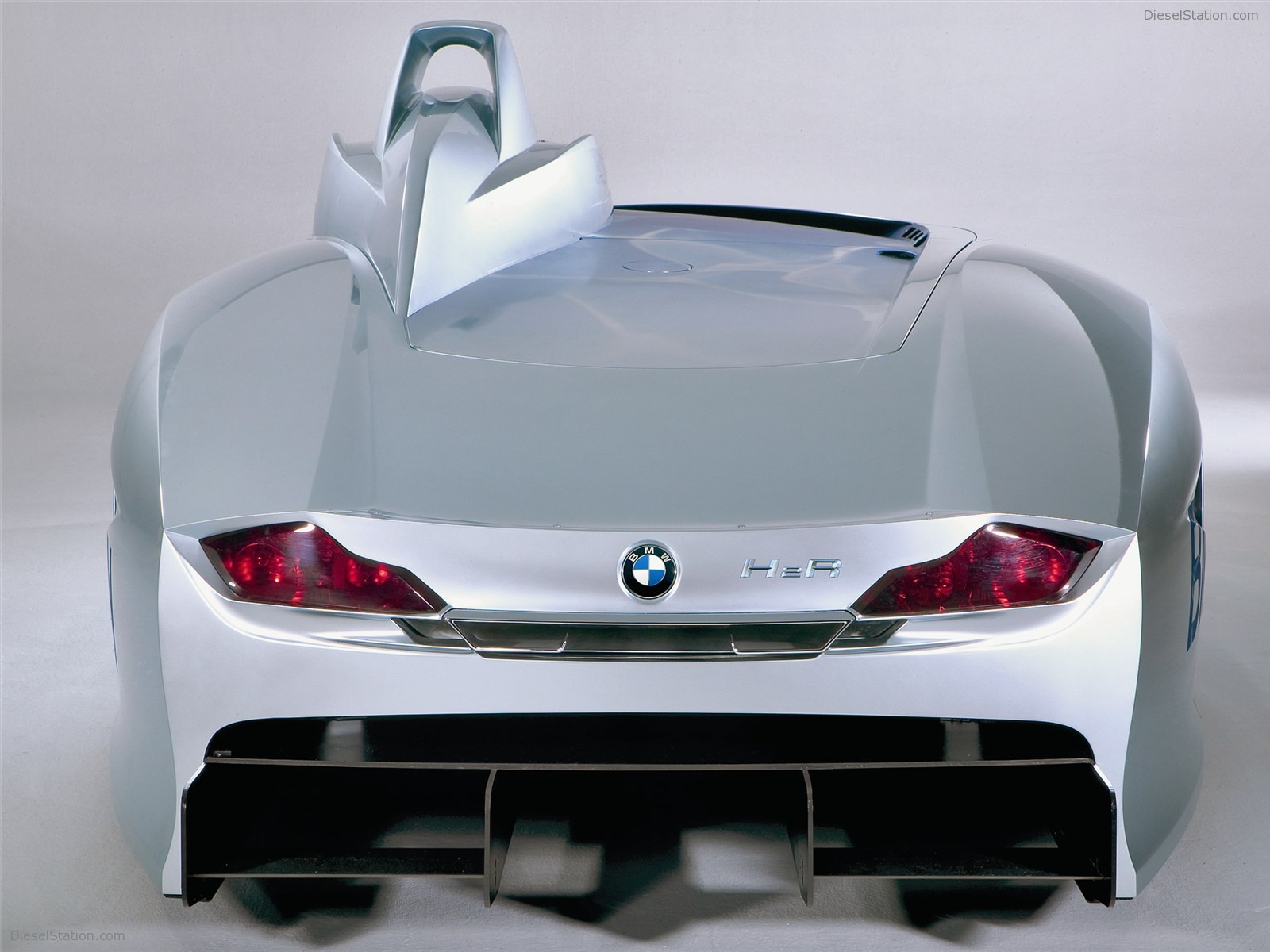 BMW H2R Hydrogen Racecar