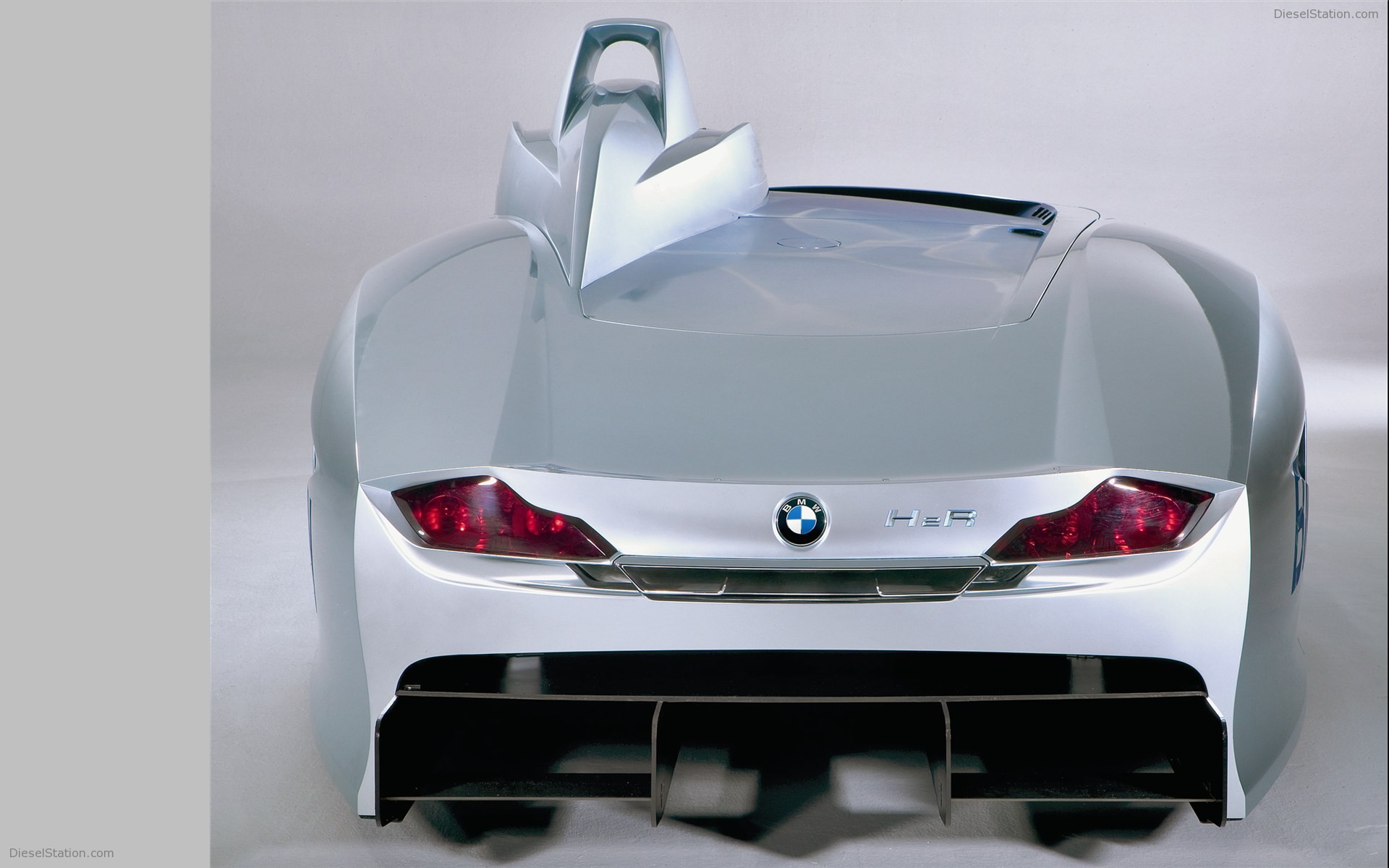 BMW H2R Hydrogen Racecar
