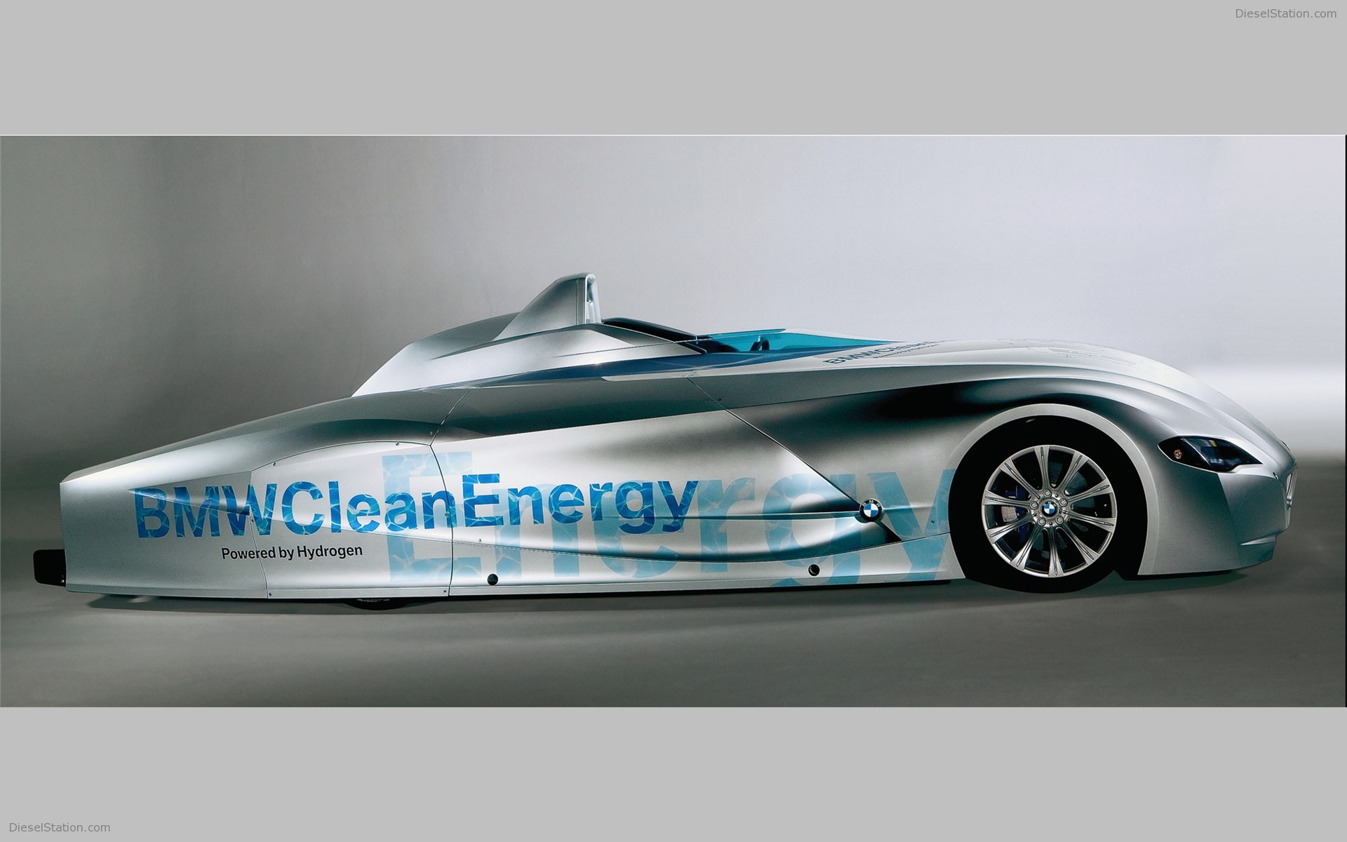 BMW H2R Hydrogen Racecar