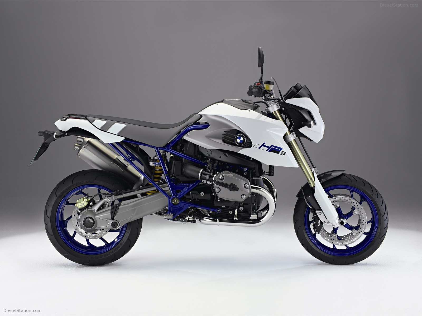 BMW HP2 MEGAMOTO