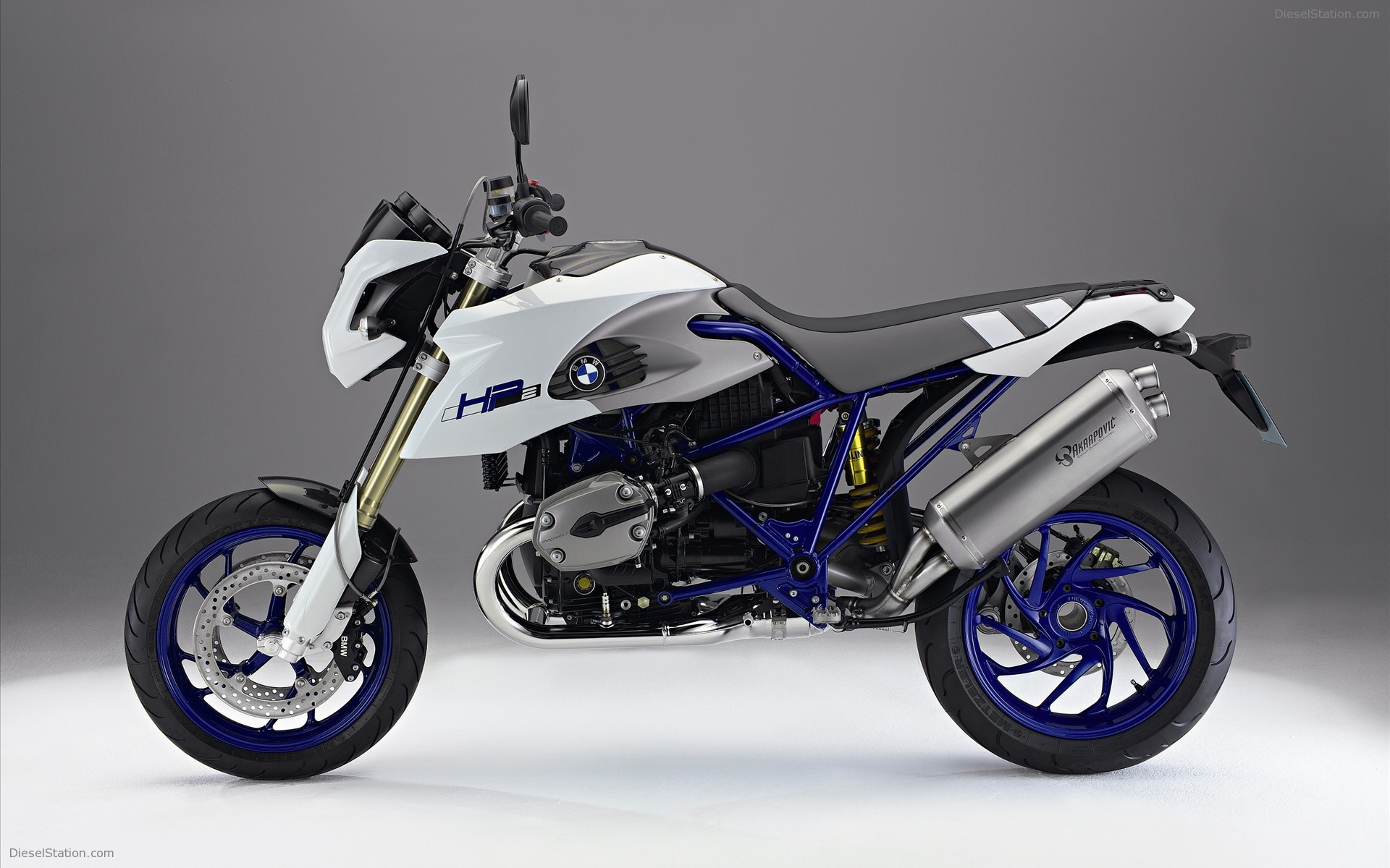 BMW HP2 MEGAMOTO
