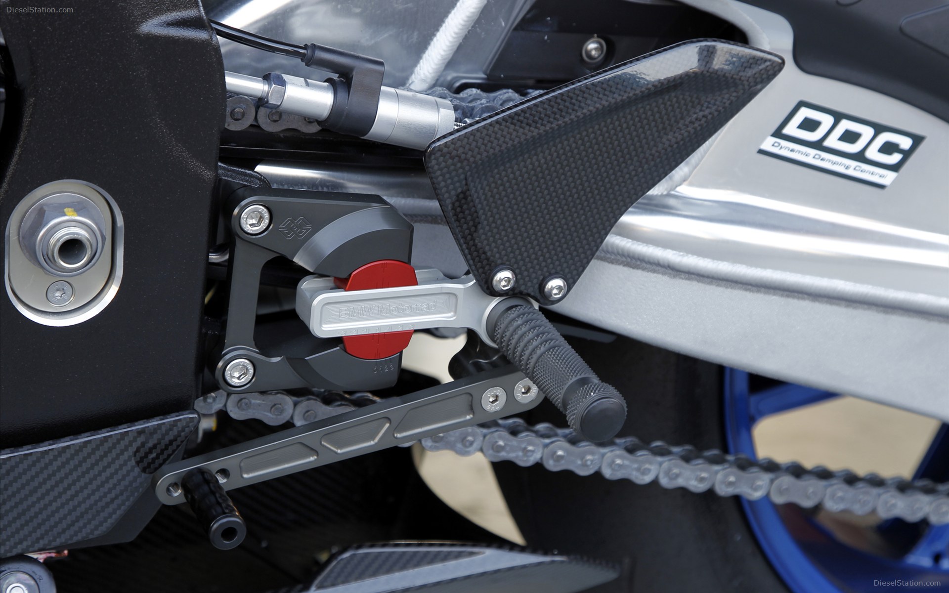 BMW HP4 2013