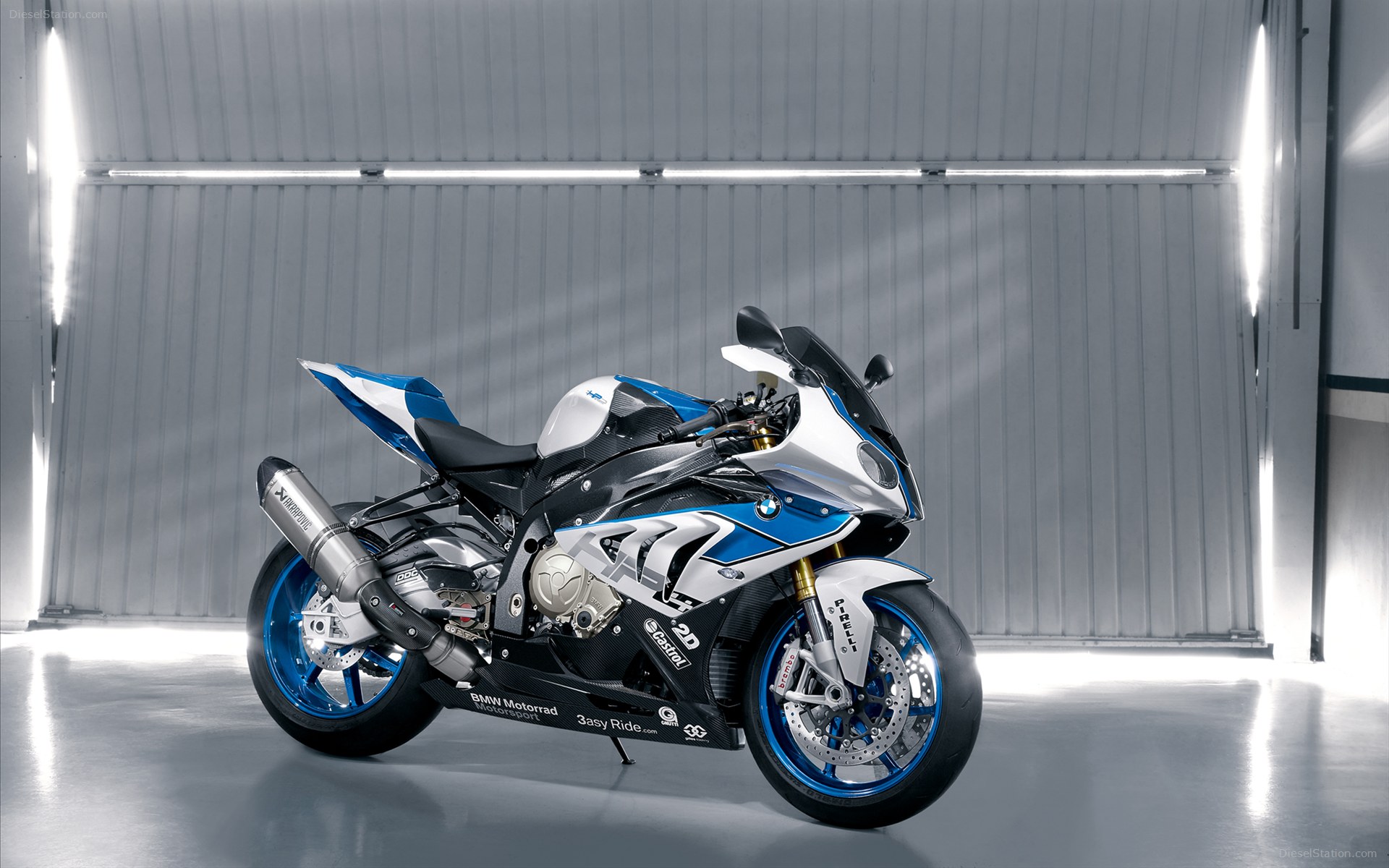 BMW HP4 2013