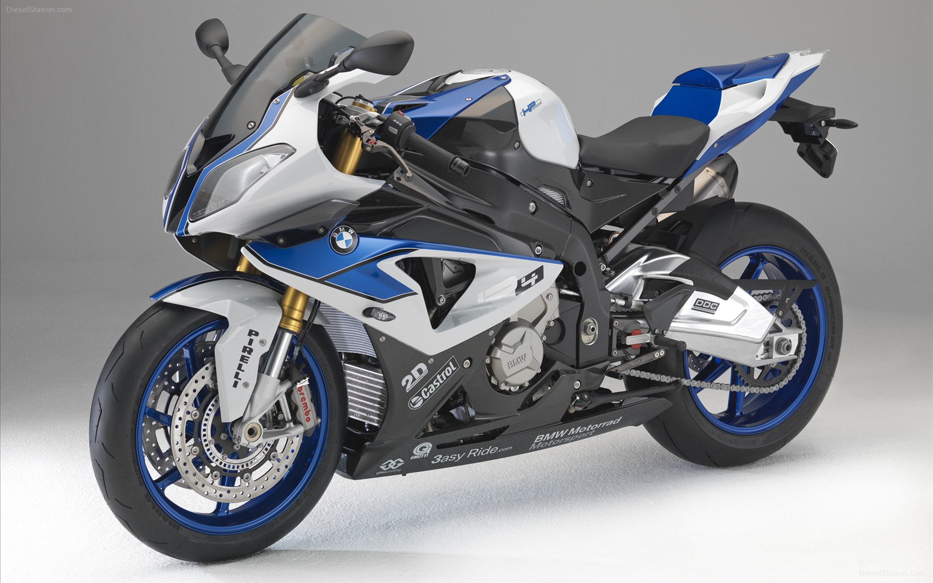 BMW HP4 2013