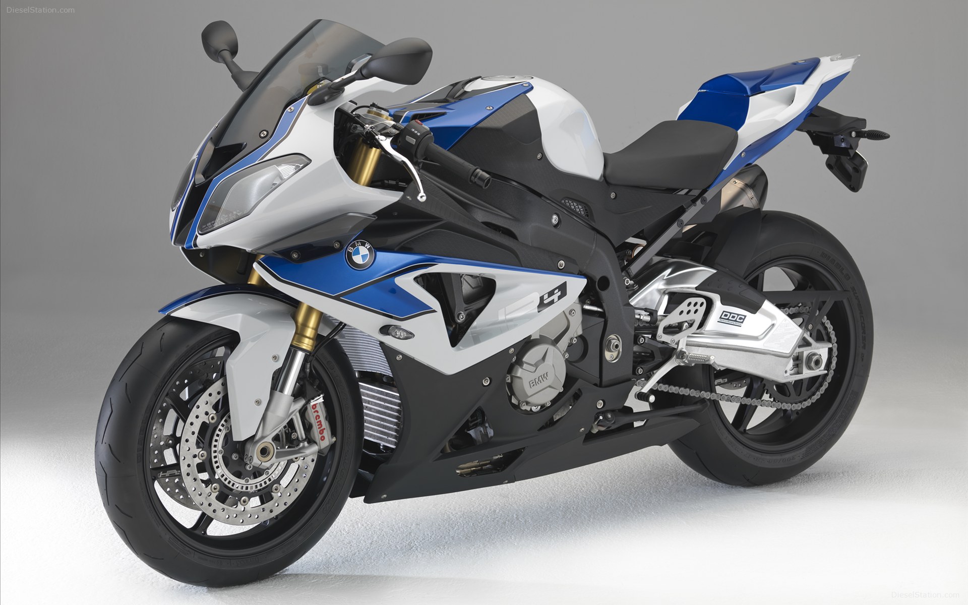 BMW HP4 2013